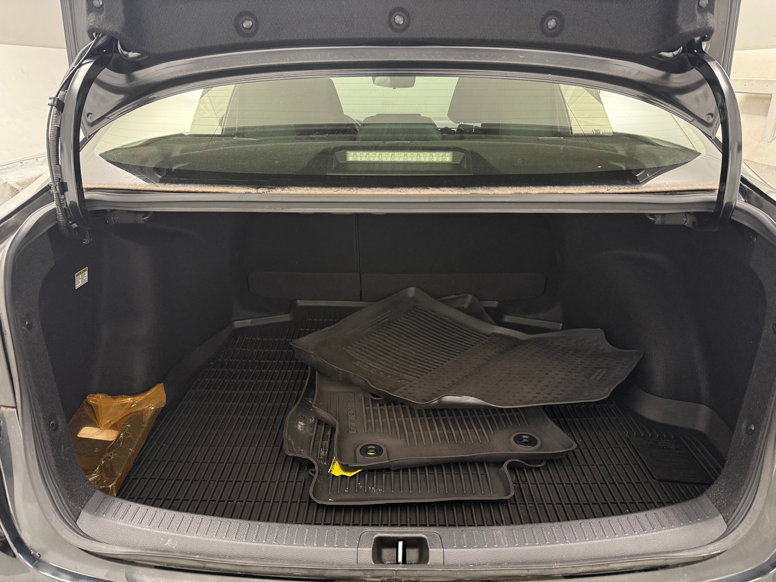 Thumbnail: 2022 Toyota Corolla - 7