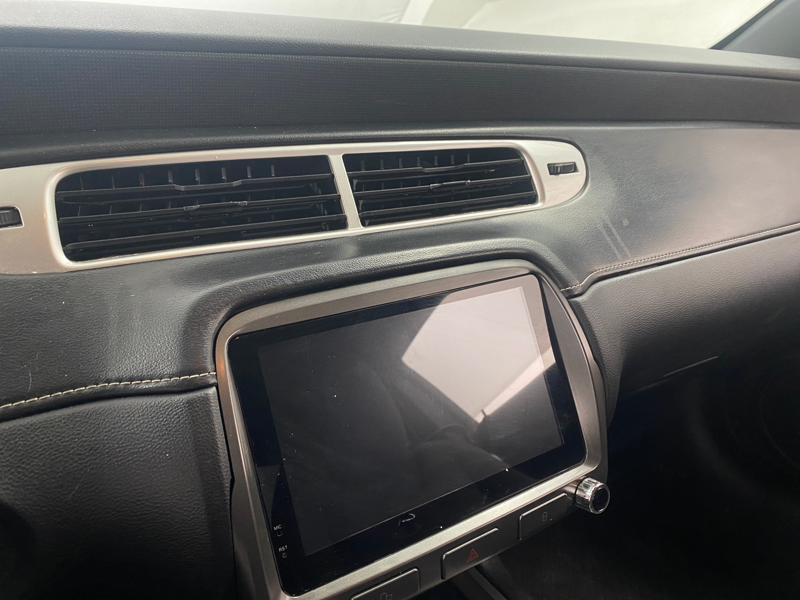 Thumbnail: 2015 Chevrolet Camaro - 3