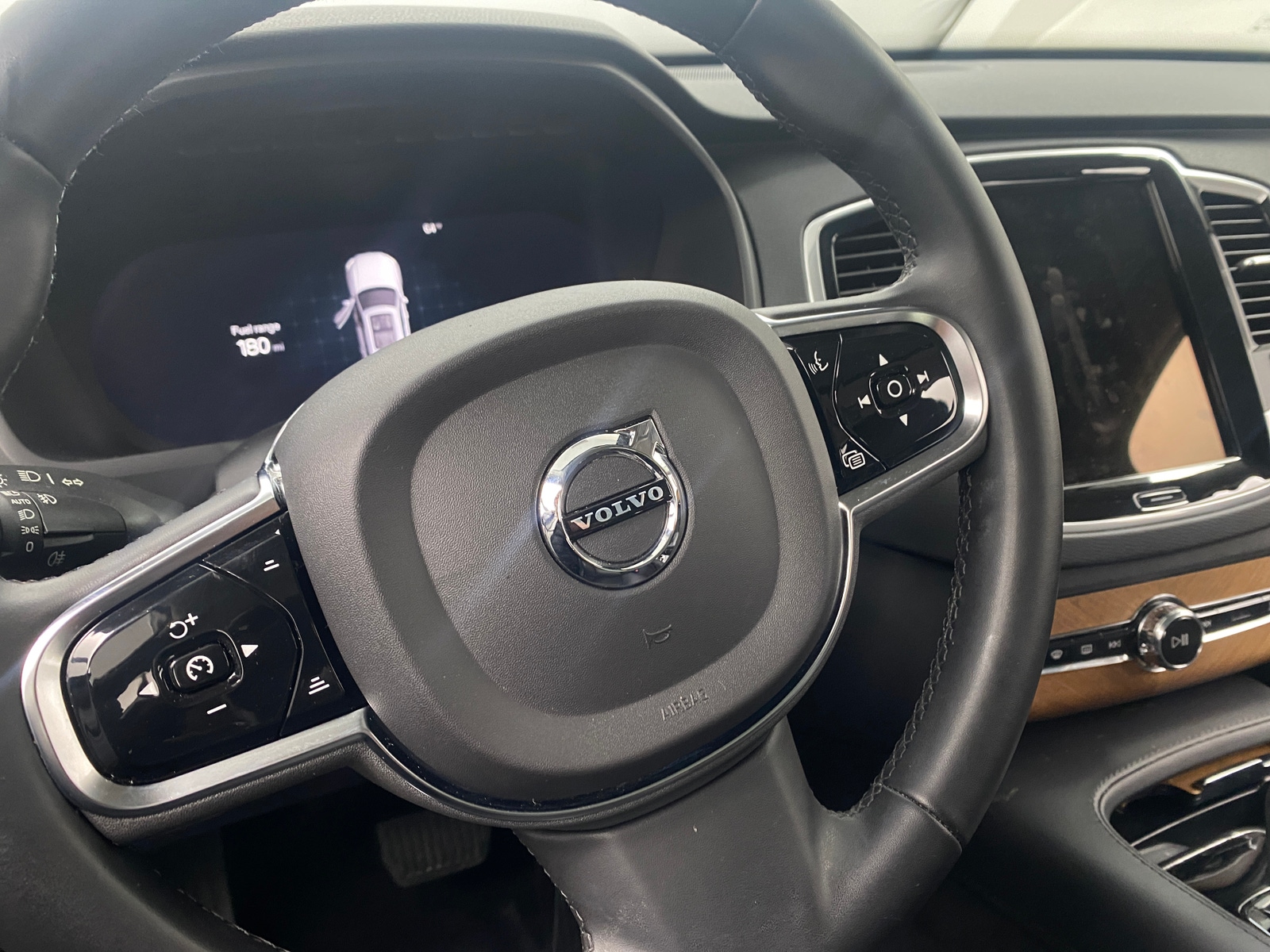 Thumbnail: 2024 Volvo XC90 - 4