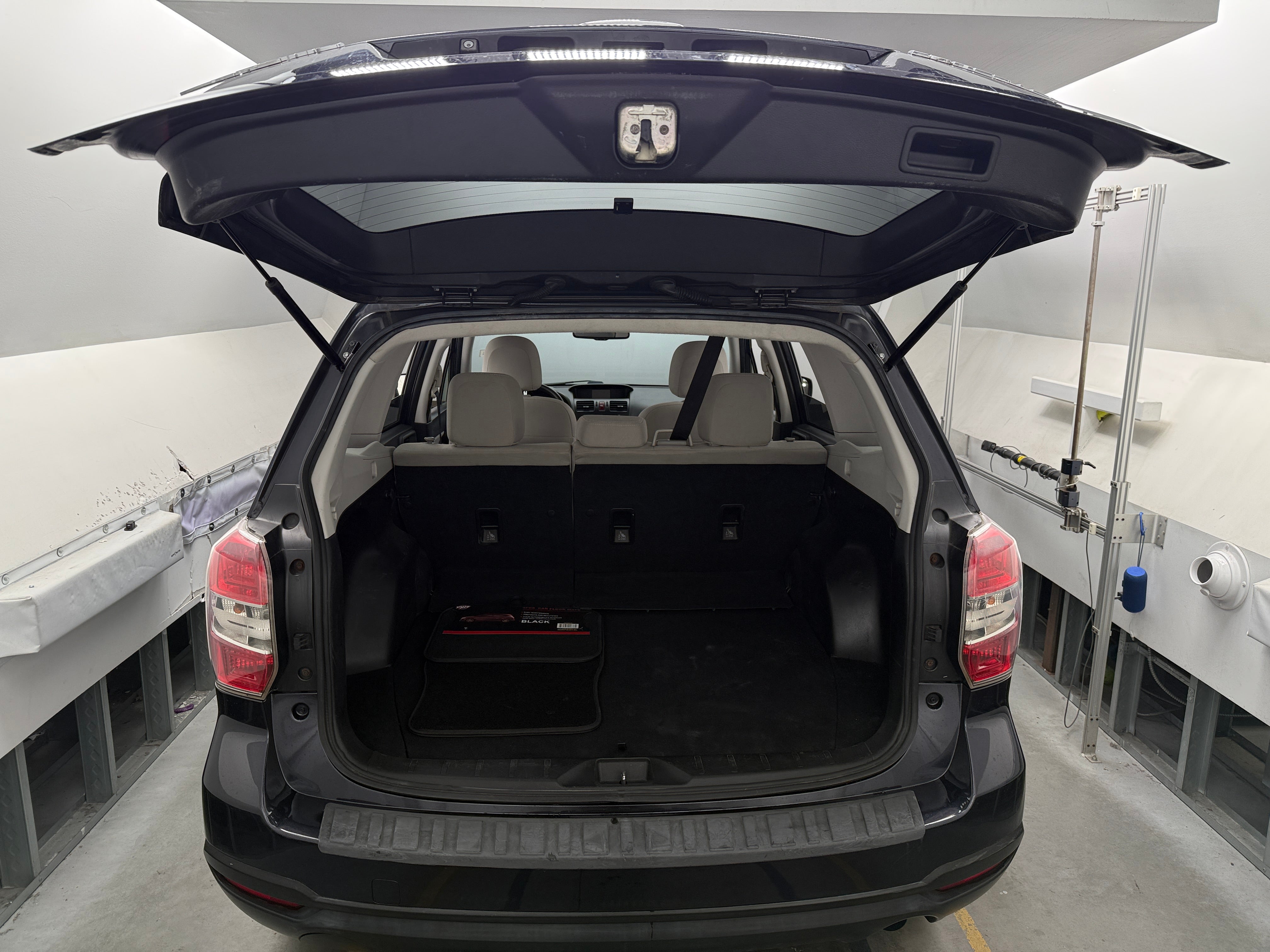 Used 2014 Subaru Forester i Premium with VIN JF2SJAEC8EH452383 for sale in Oak Creek, WI