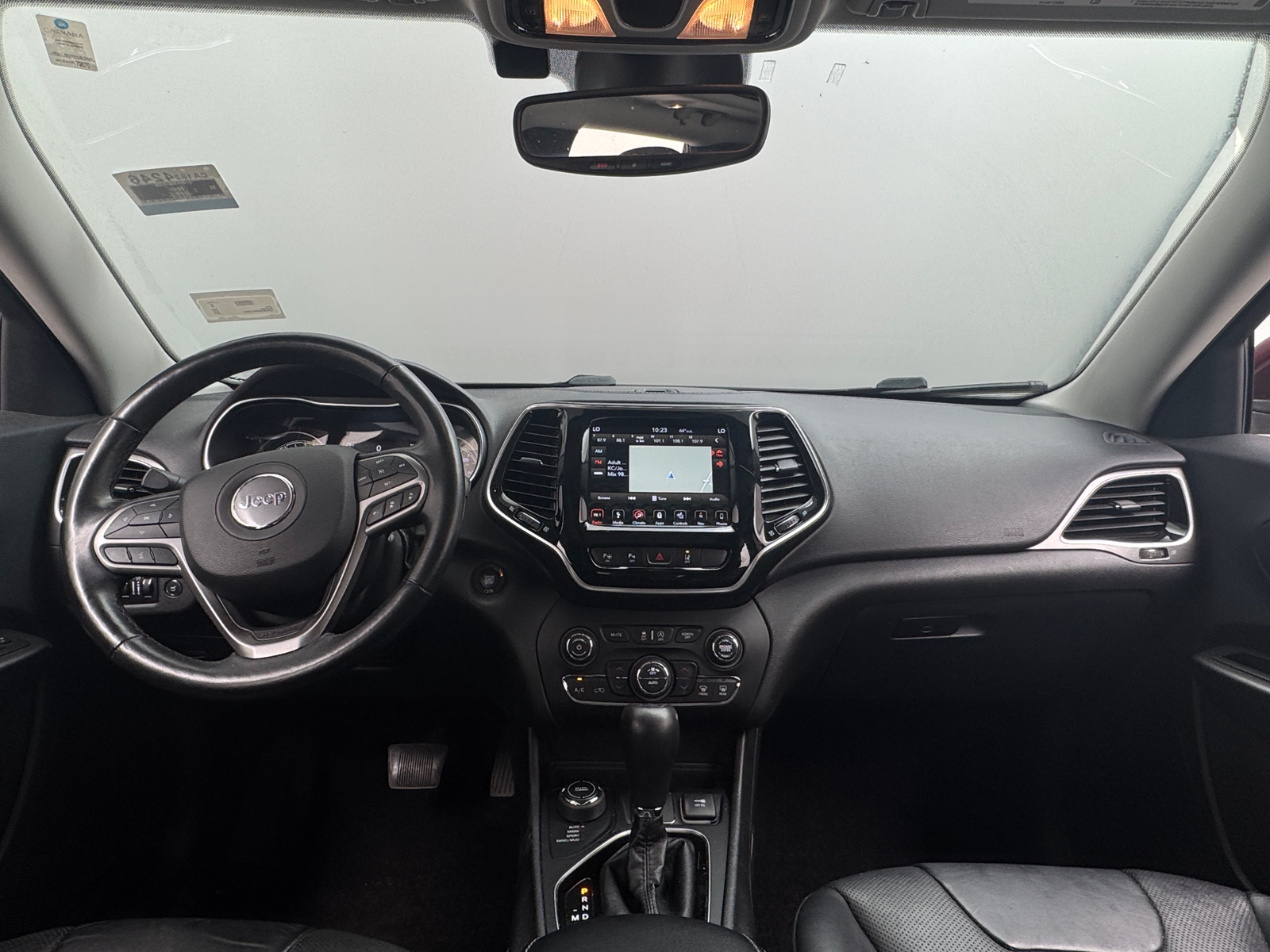 Thumbnail: 2019 Jeep Cherokee - 2