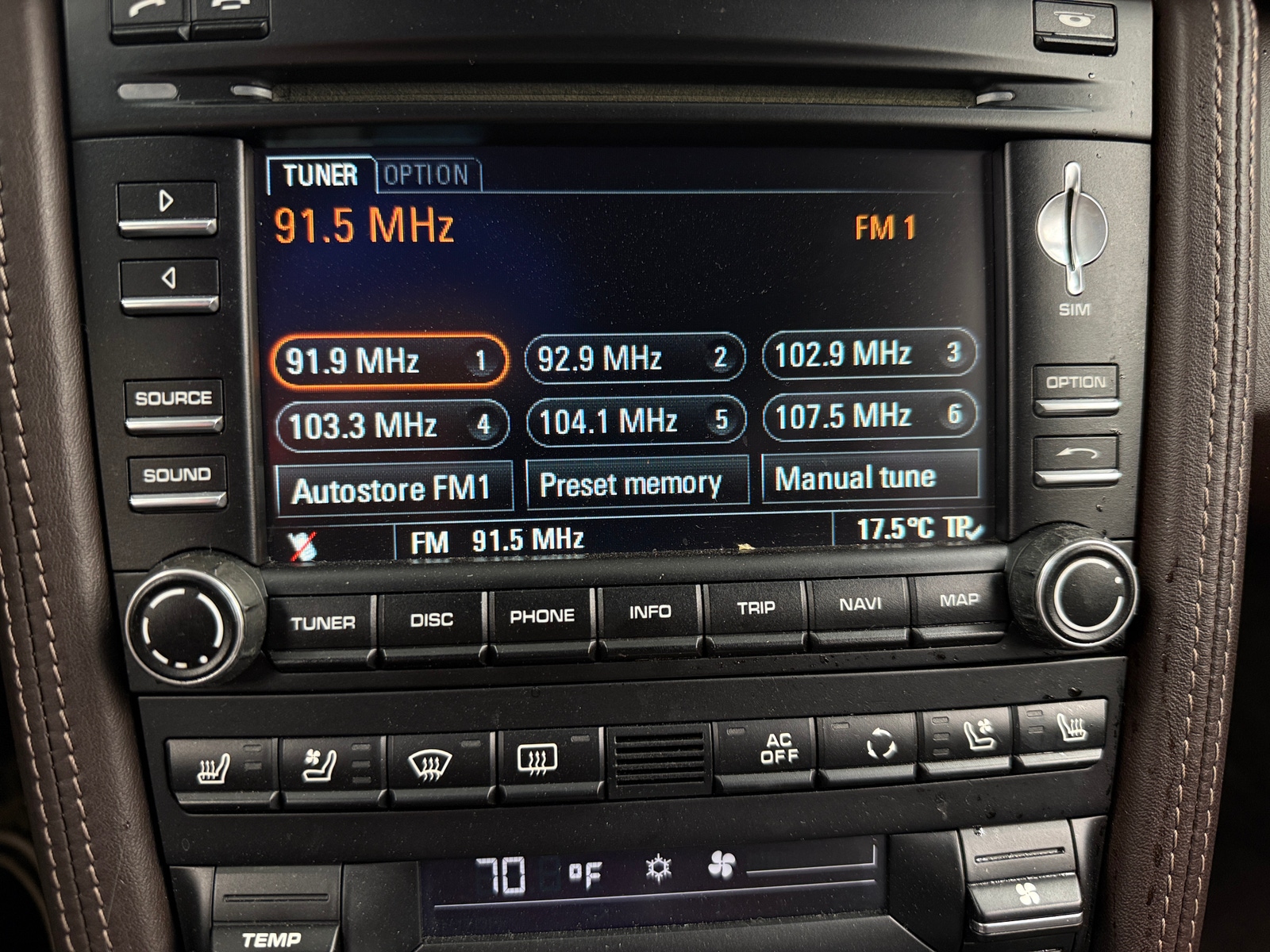 Thumbnail: 2010 Porsche 911 - 3