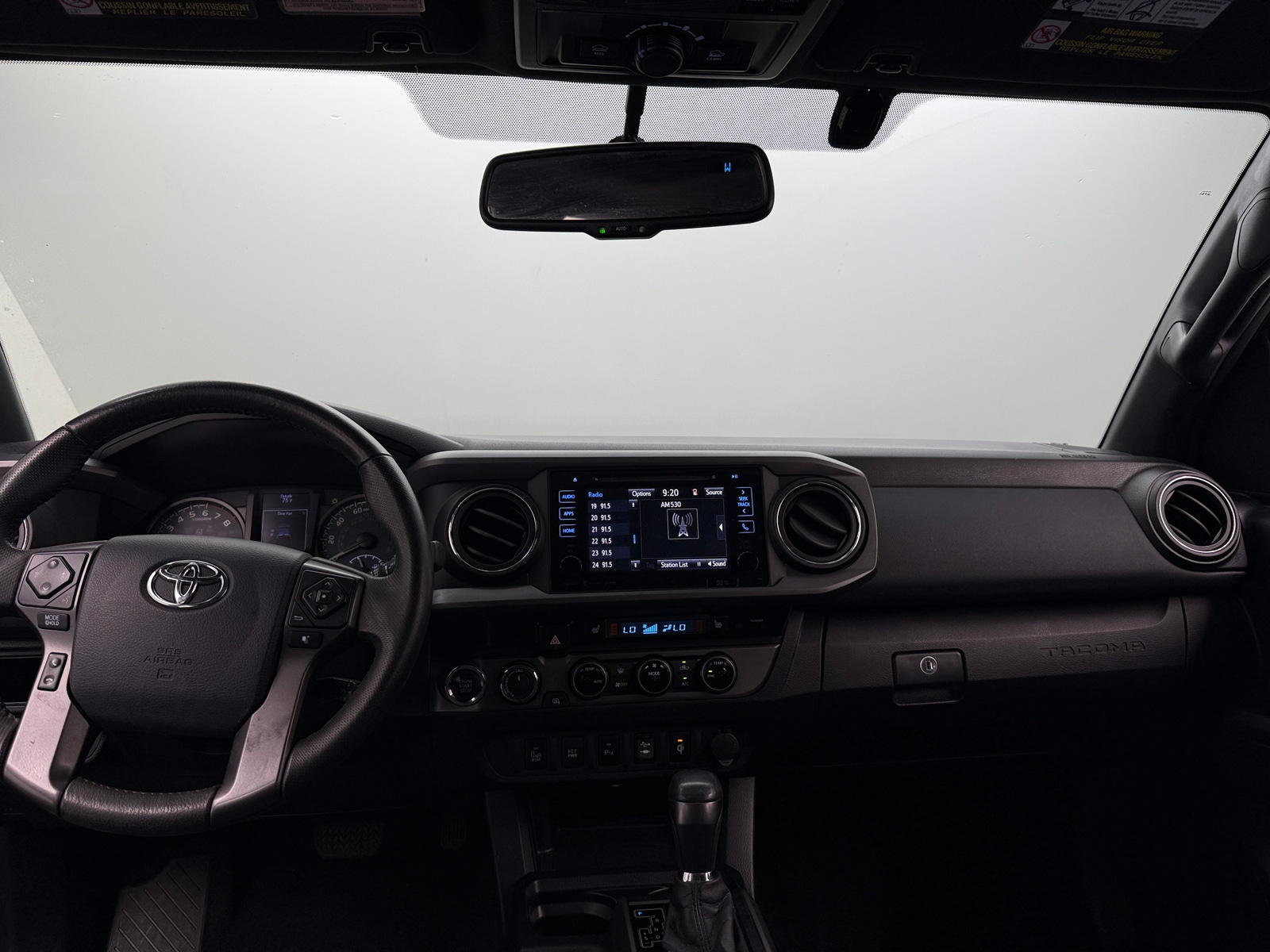 Thumbnail: 2017 Toyota Tacoma - 3