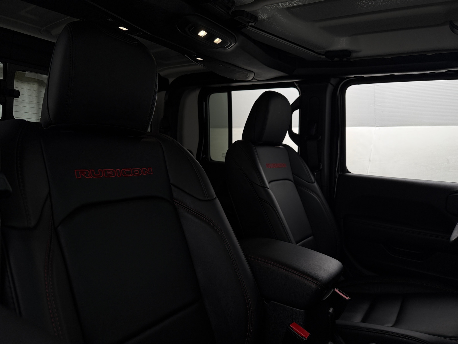 Thumbnail: 2024 Jeep Gladiator - 2