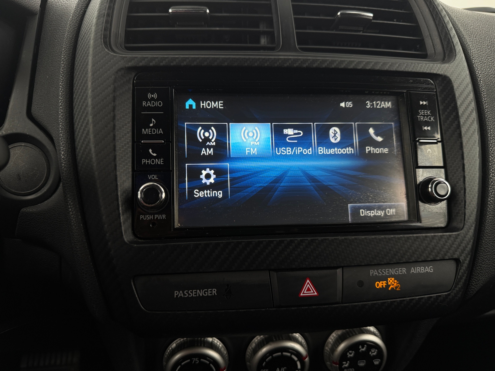 Thumbnail: 2023 Mitsubishi Outlander Sport - 4