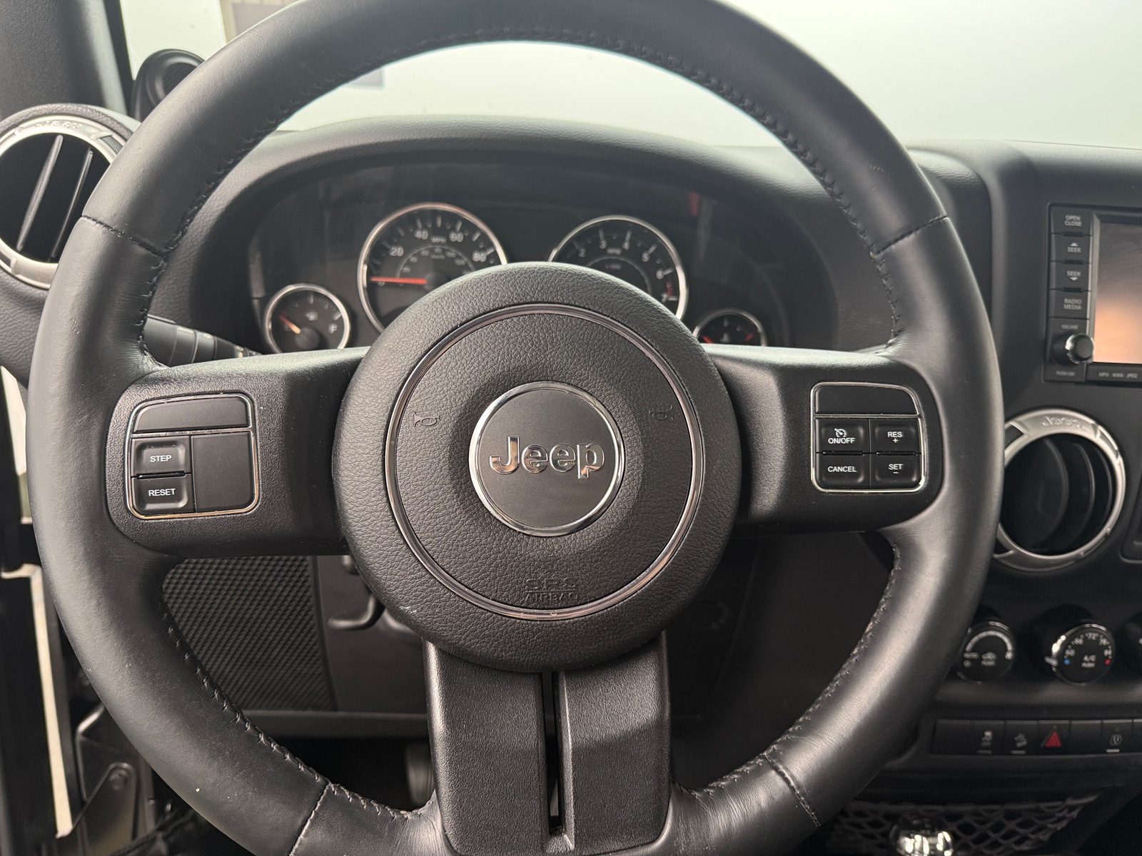 Thumbnail: 2014 Jeep Wrangler - 5