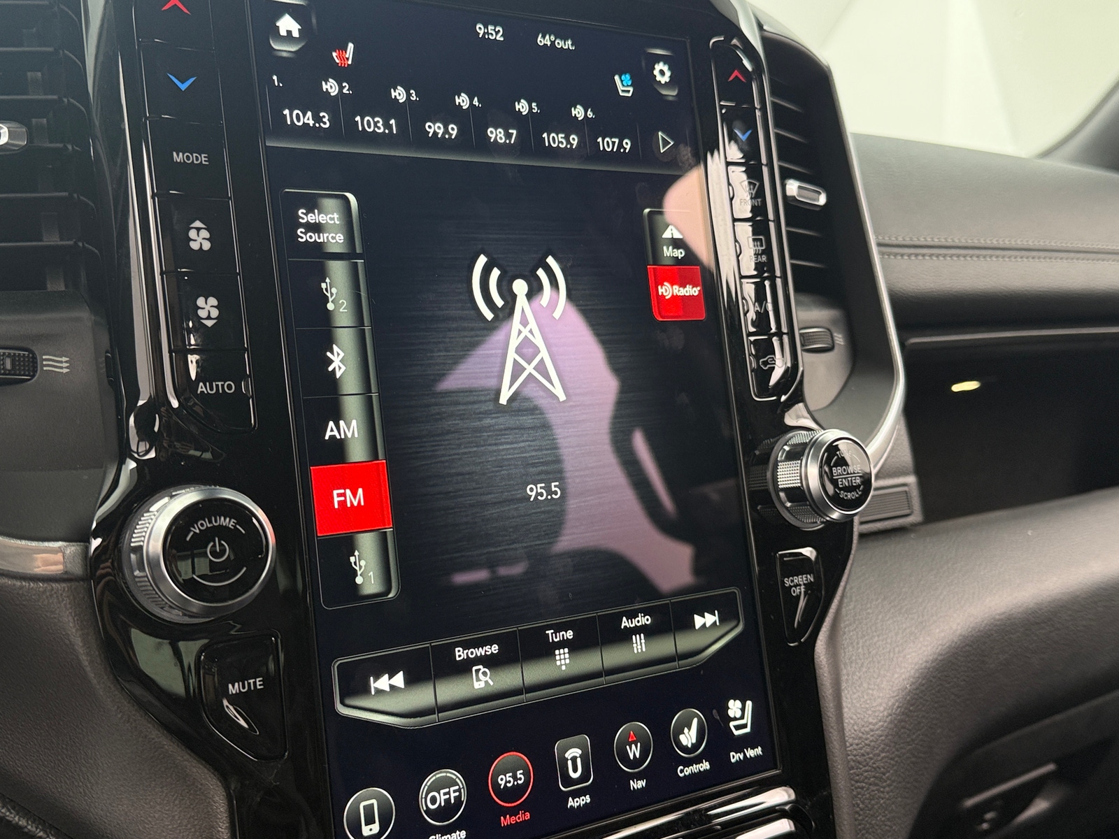 Thumbnail: 2021 RAM 1500 - 3