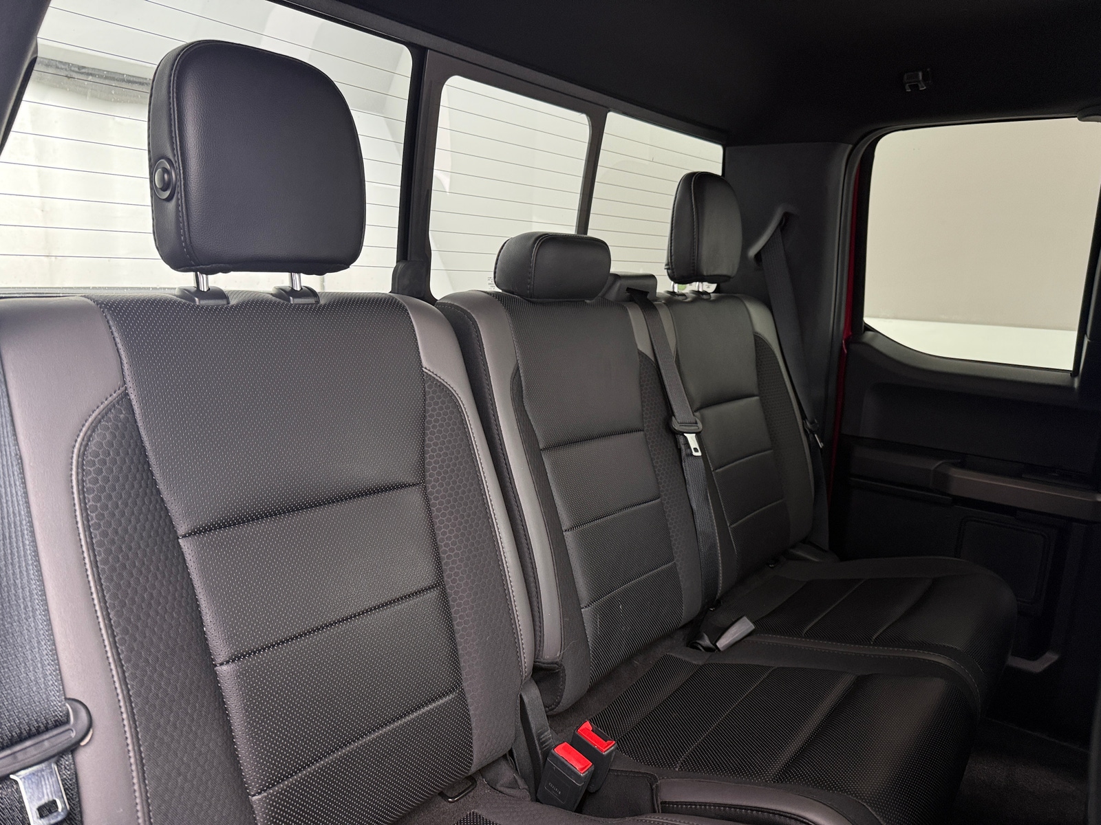 Thumbnail: 2020 Ford Econoline - 6