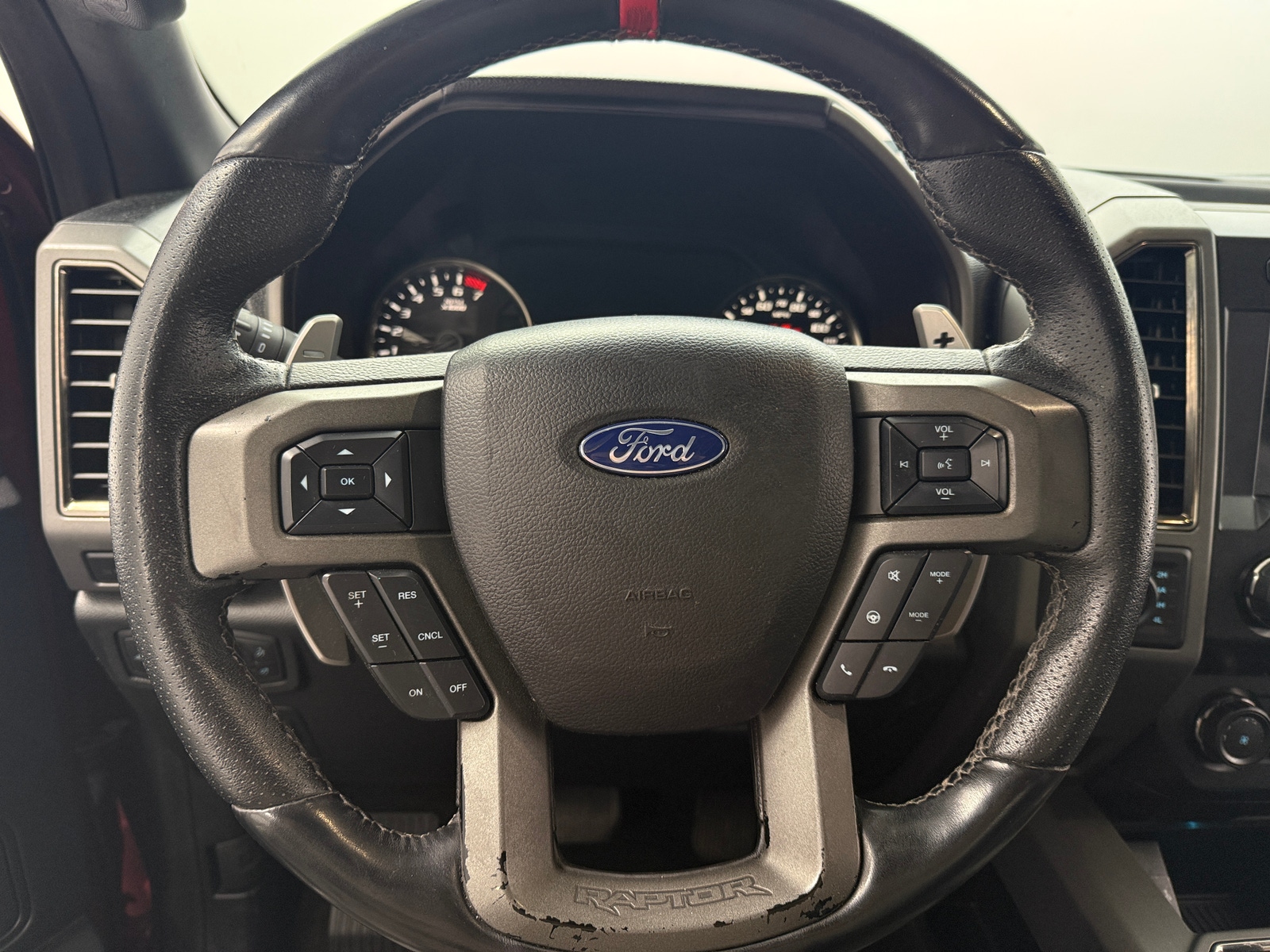 Thumbnail: 2020 Ford Econoline - 5