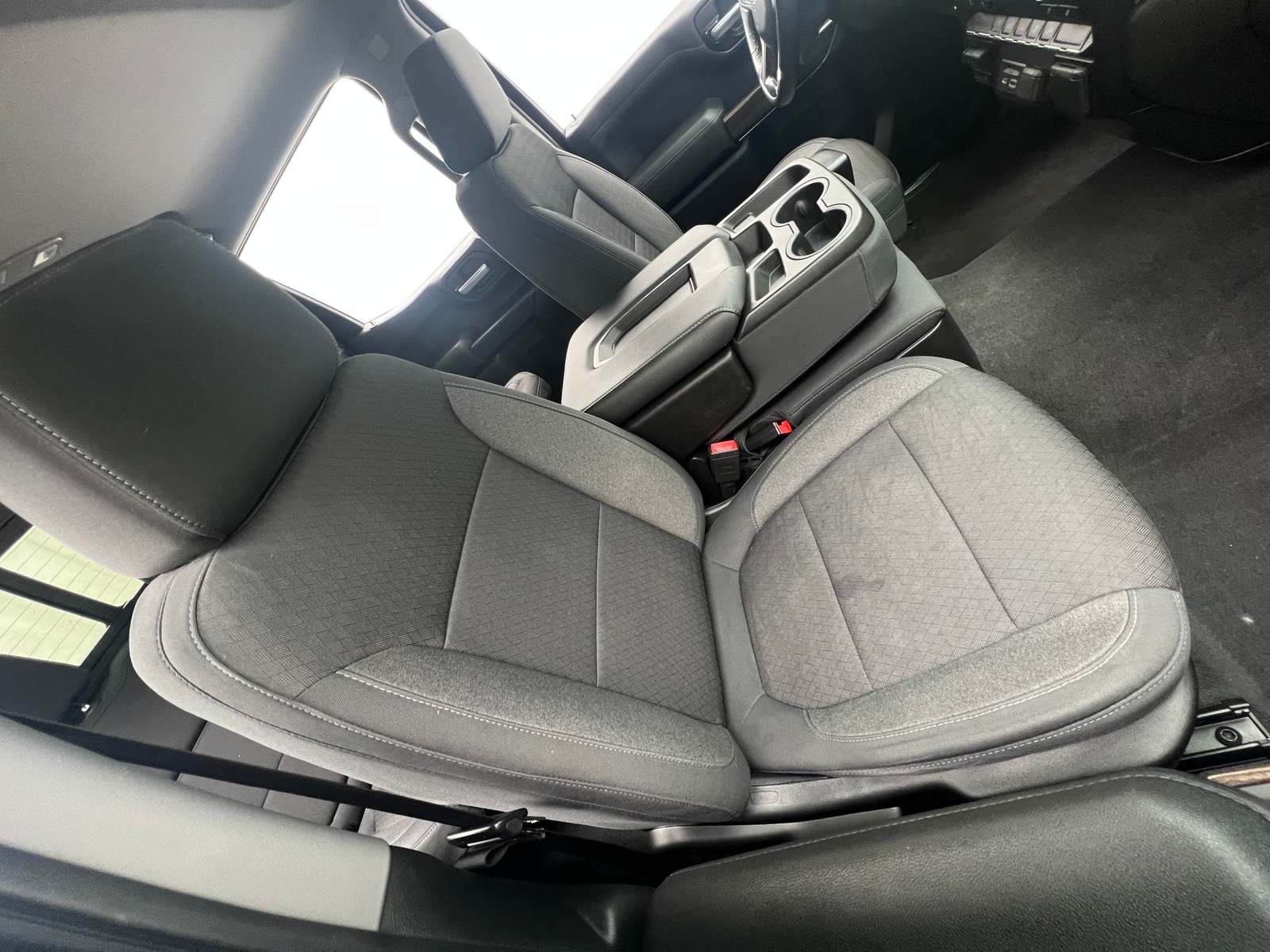 Thumbnail: 2020 Chevrolet Silverado 1500 - 2