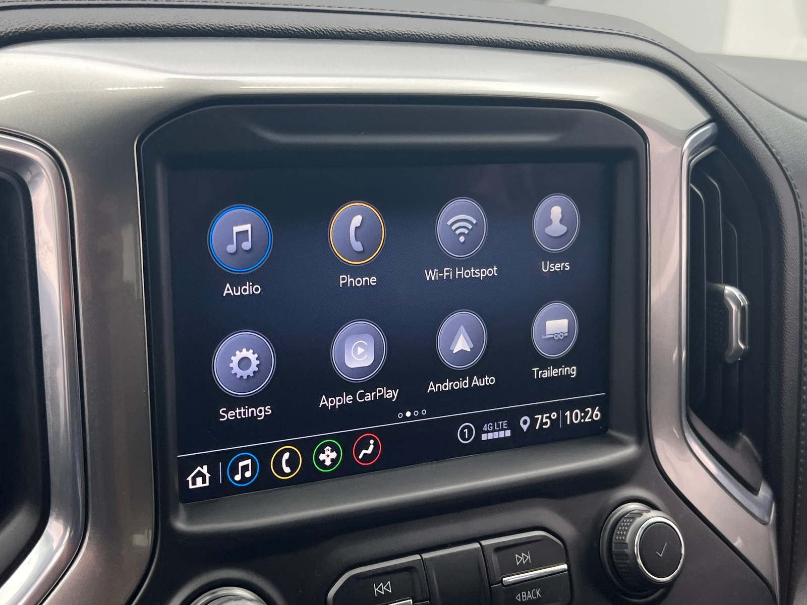 Thumbnail: 2020 Chevrolet Silverado 1500 - 4