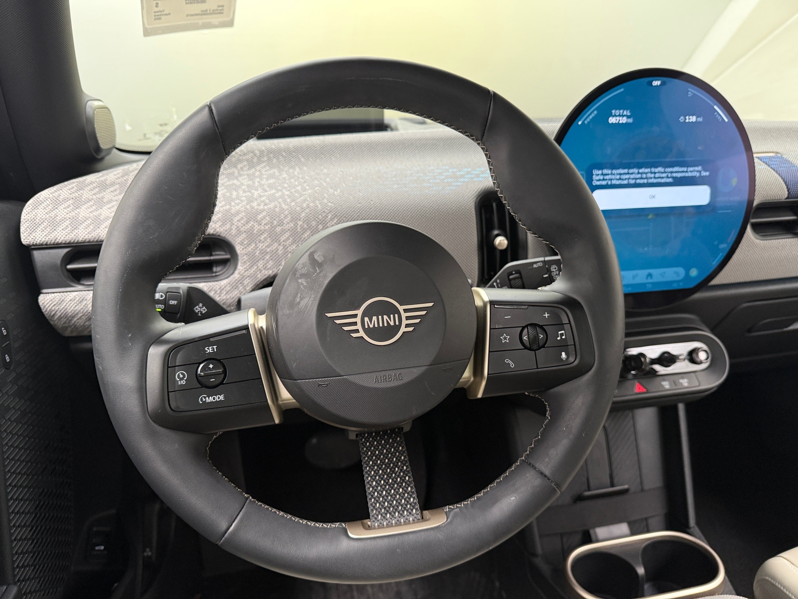 Thumbnail: 2025 MINI Cooper Hardtop - 4