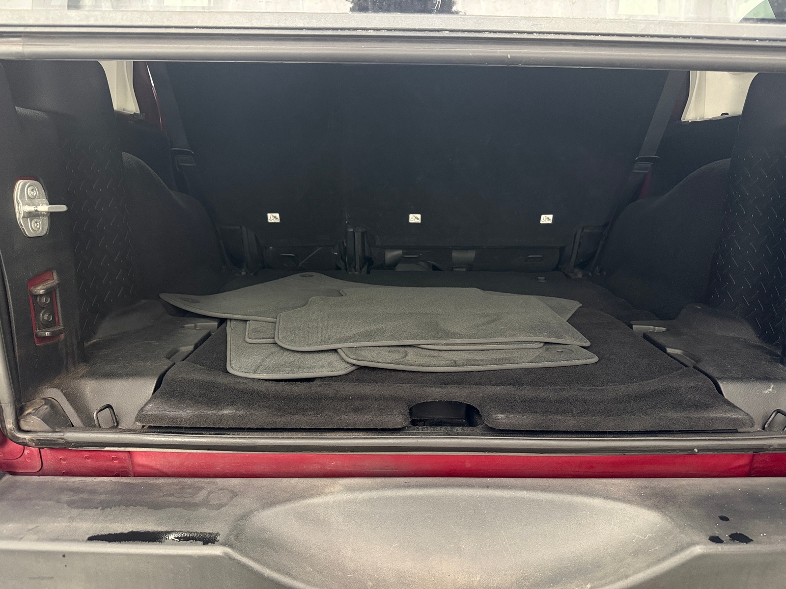 Thumbnail: 2013 Jeep Wrangler - 7