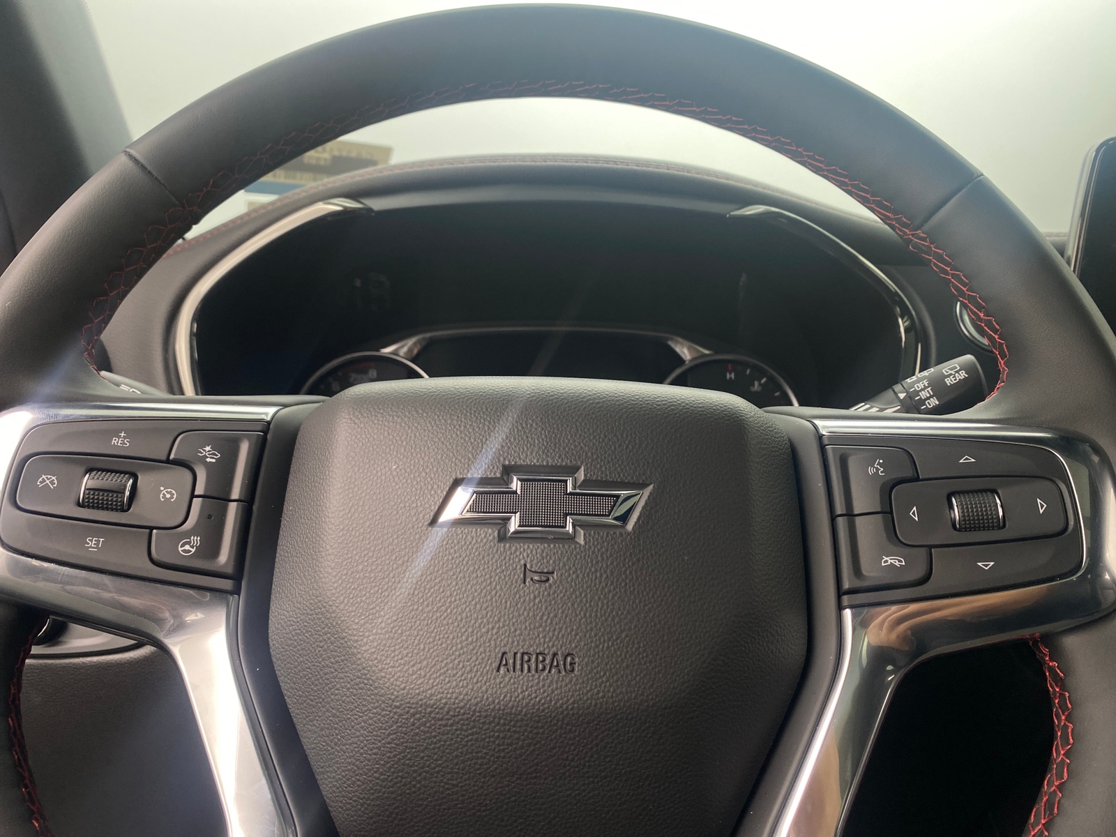 Thumbnail: 2025 Chevrolet Blazer - 4