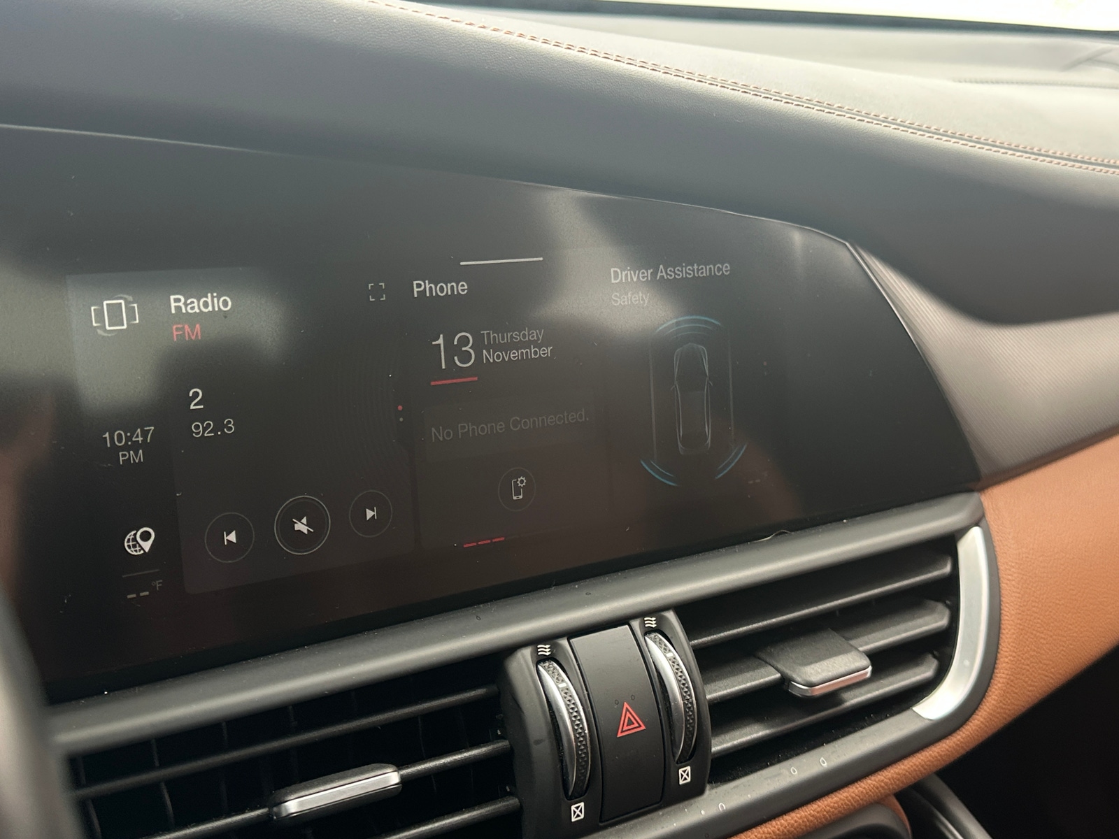 Thumbnail: 2020 Alfa Romeo Giulia - 3