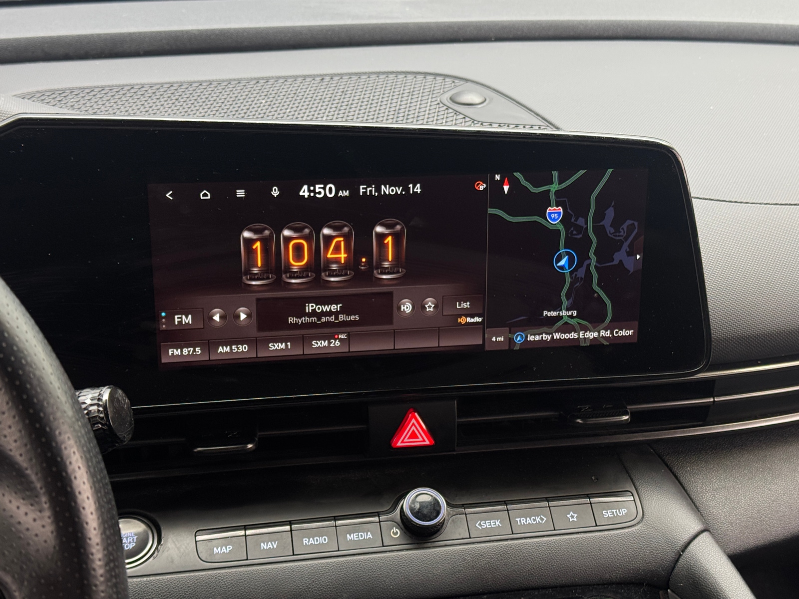 Thumbnail: 2023 Hyundai Elantra - 3