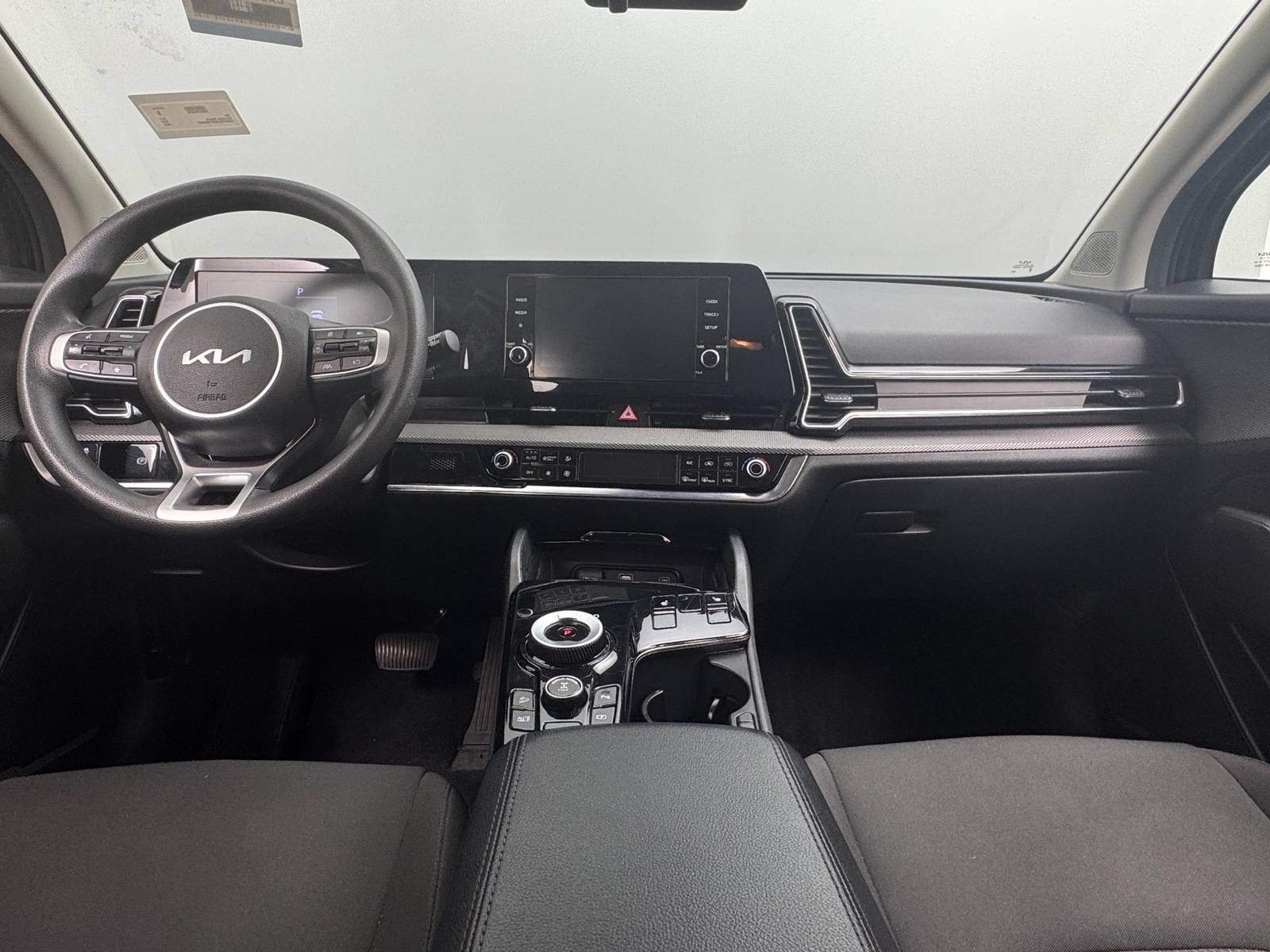 Thumbnail: 2023 Kia Sportage - 3