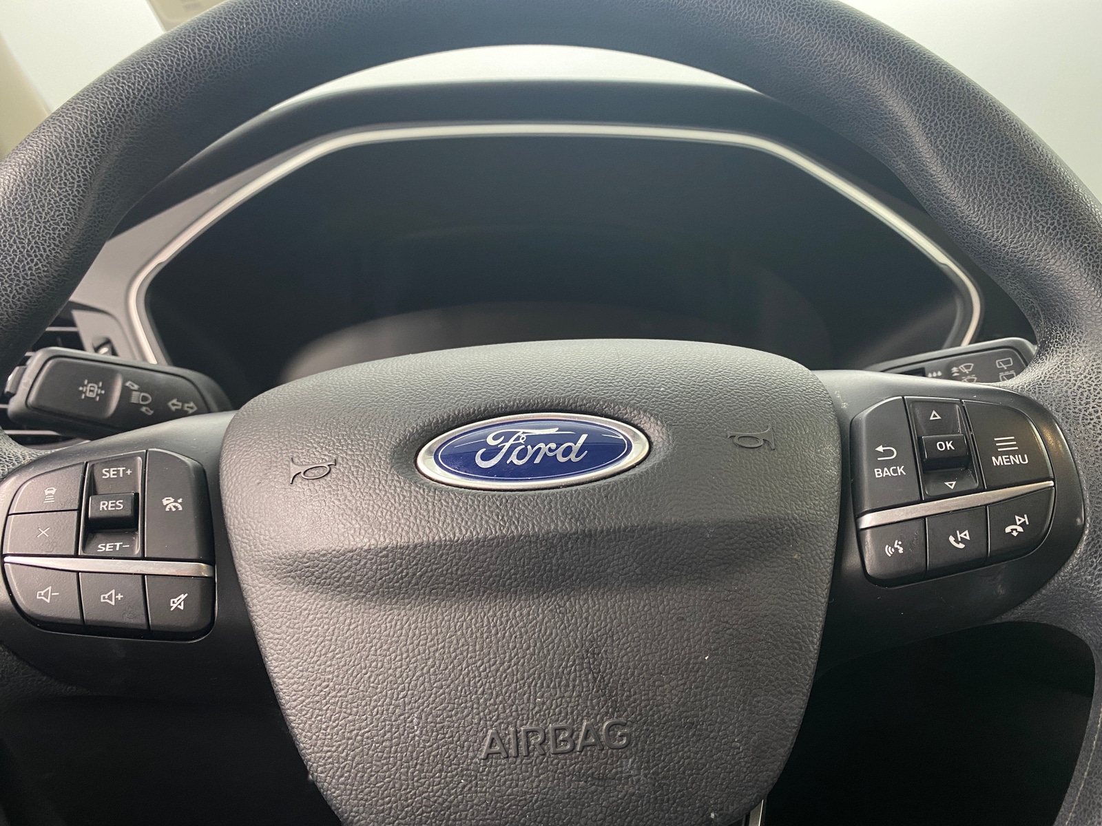 Thumbnail: 2020 Ford Escape - 5