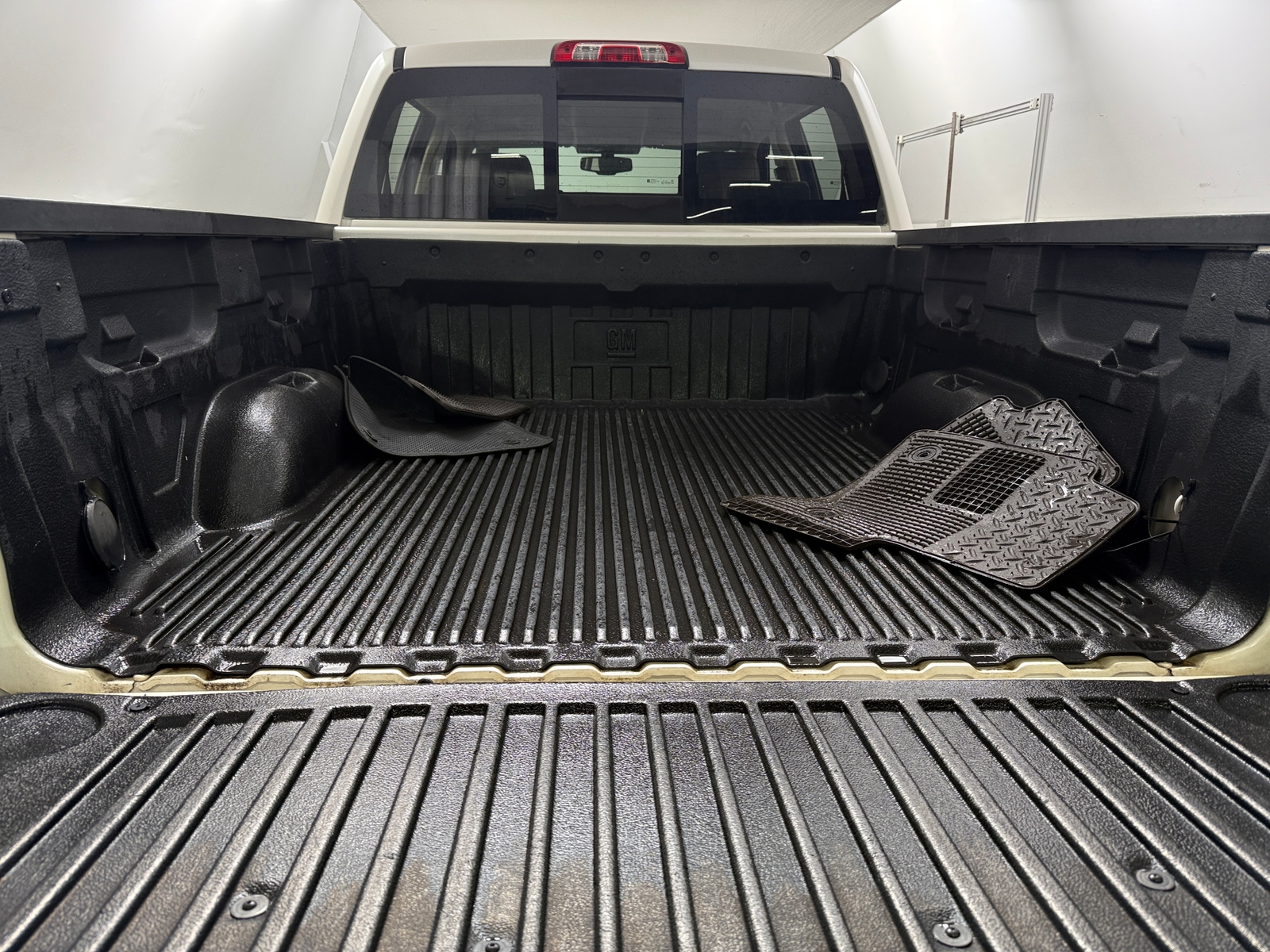 Thumbnail: 2015 Chevrolet Silverado 1500 - 6