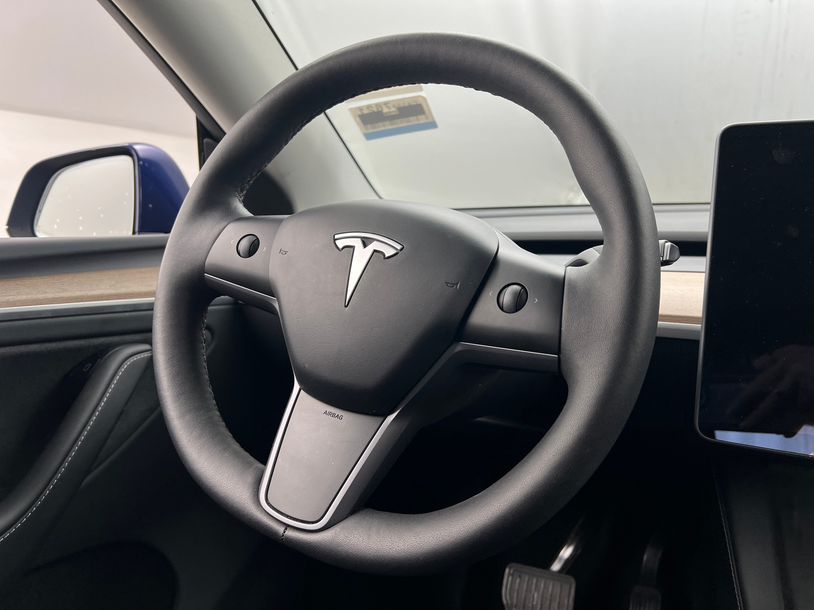 Thumbnail: 2023 Tesla Model Y - 4
