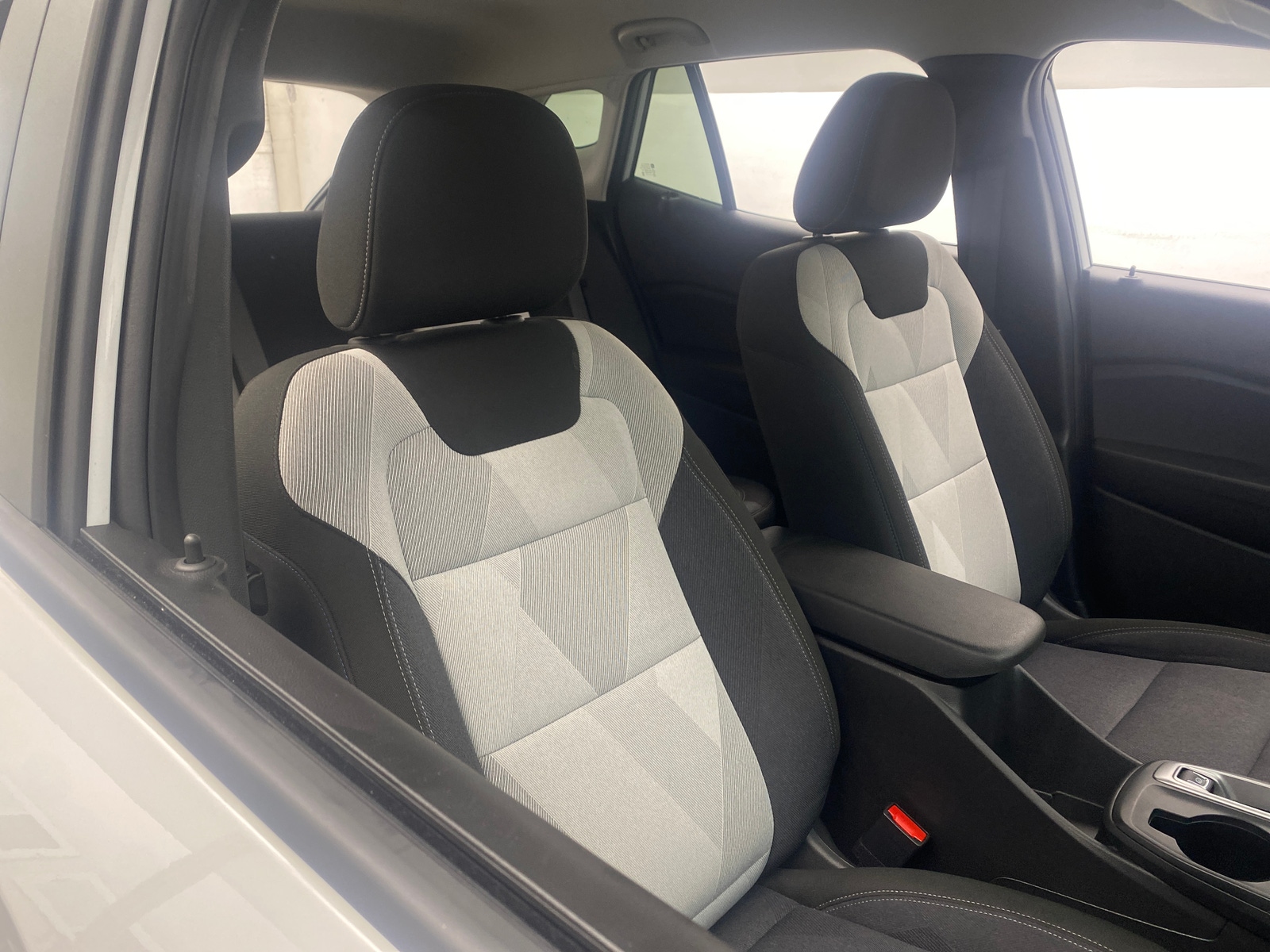 Thumbnail: 2025 Chevrolet Trax - 2