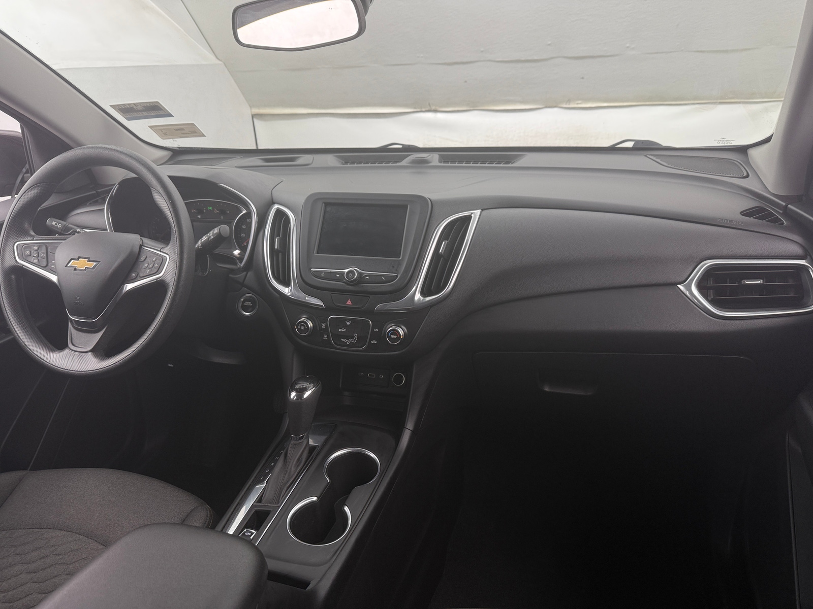 Thumbnail: 2020 Chevrolet Equinox - 3