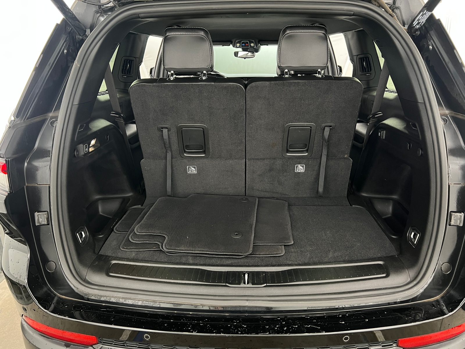 Thumbnail: 2021 Jeep Grand Cherokee L - 6