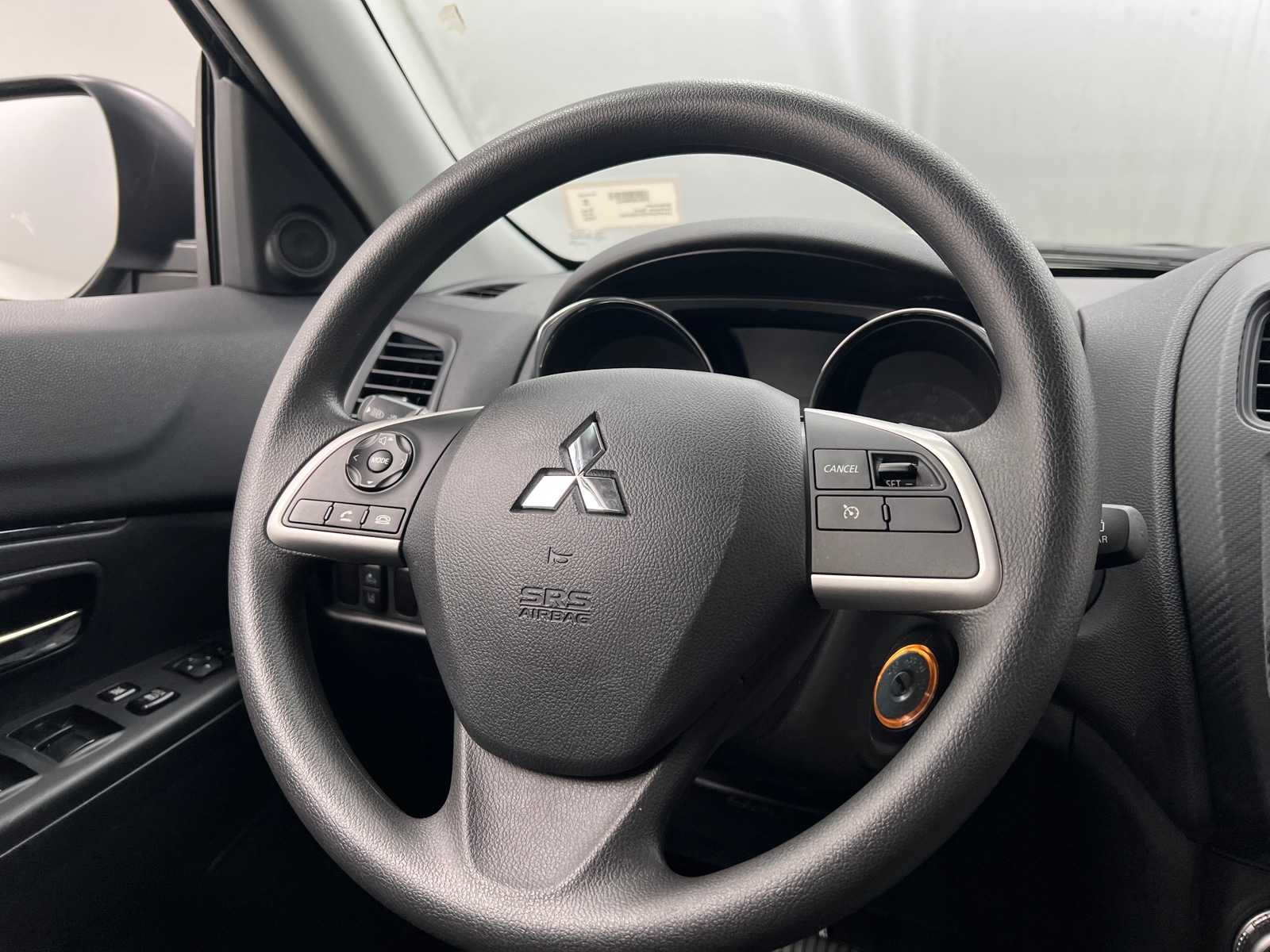 Thumbnail: 2025 Mitsubishi Outlander Sport - 5