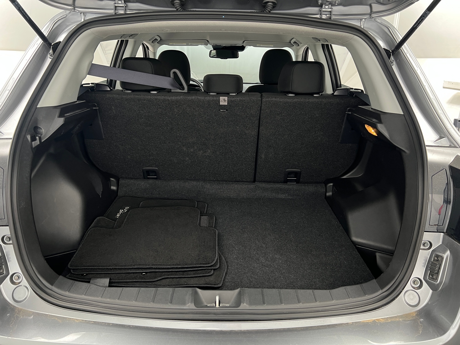 Thumbnail: 2025 Mitsubishi Outlander Sport - 7