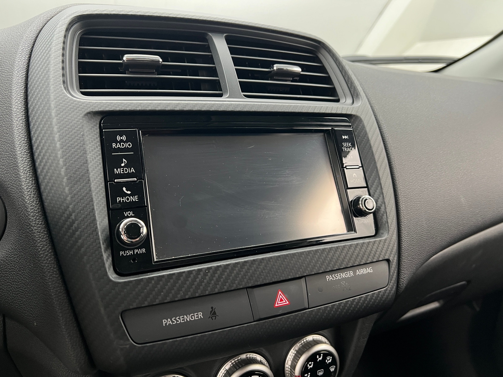 Thumbnail: 2025 Mitsubishi Outlander Sport - 4