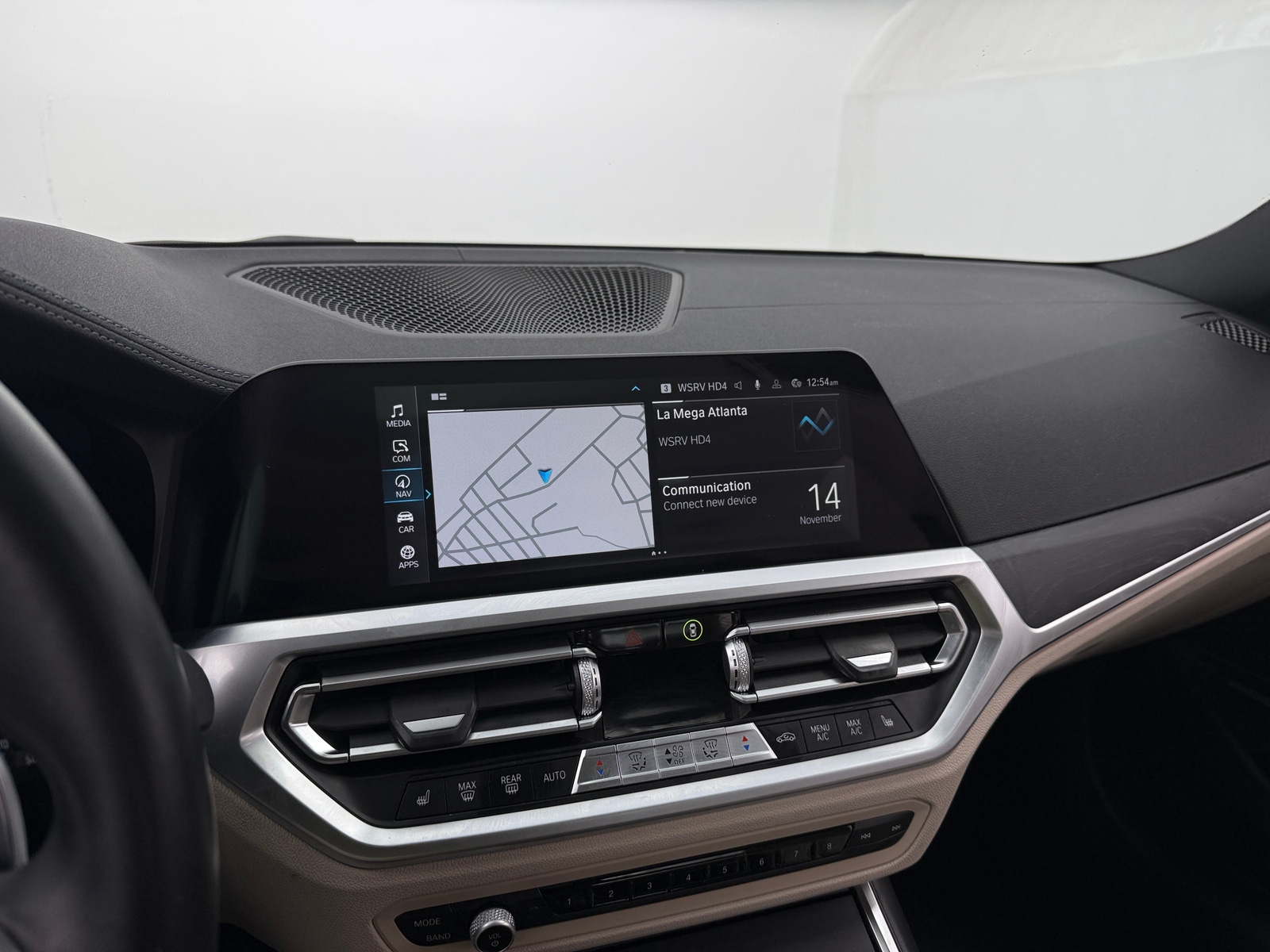 Thumbnail: 2021 BMW 3 Series - 3