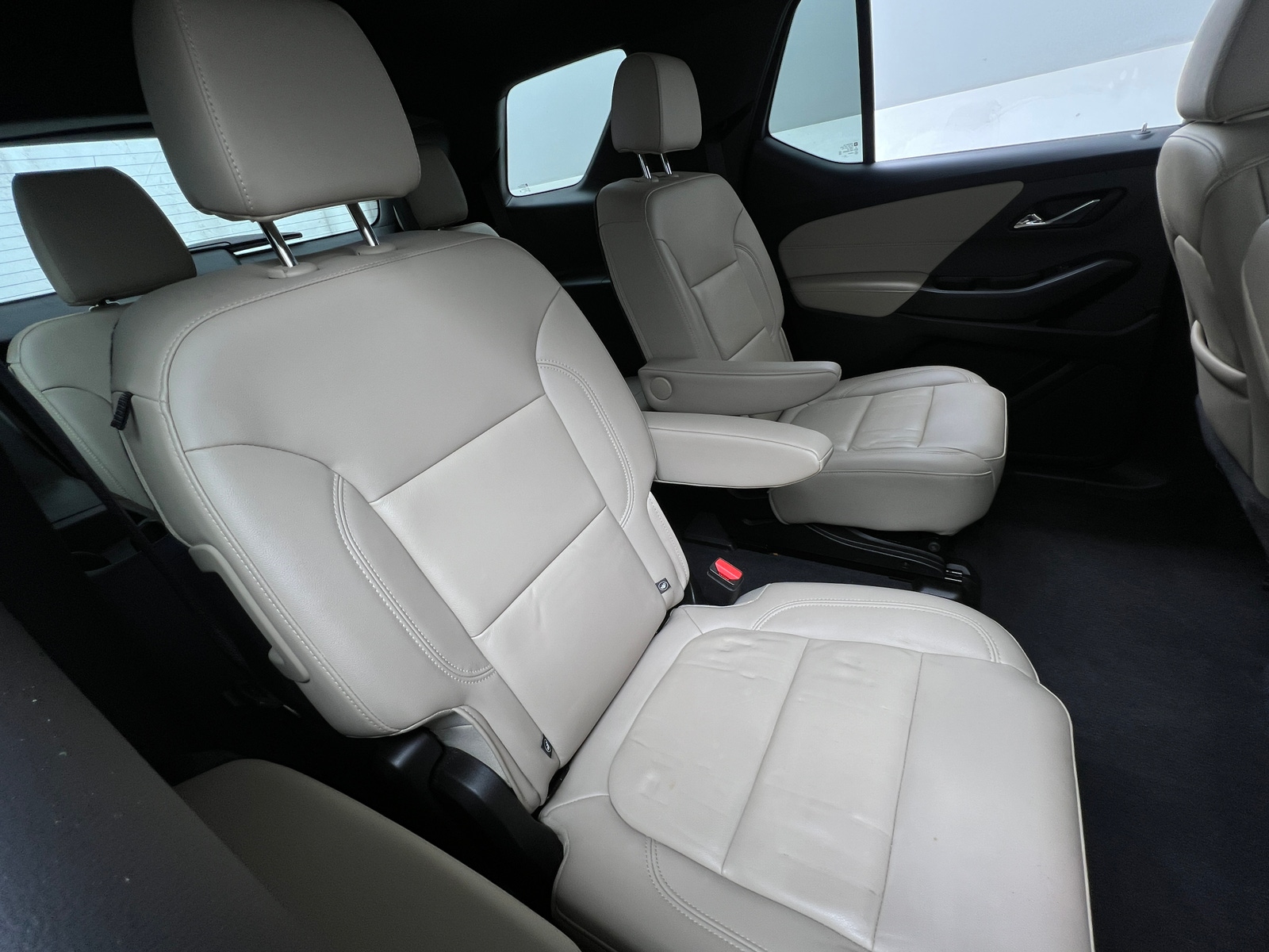 Thumbnail: 2023 Chevrolet Traverse - 5