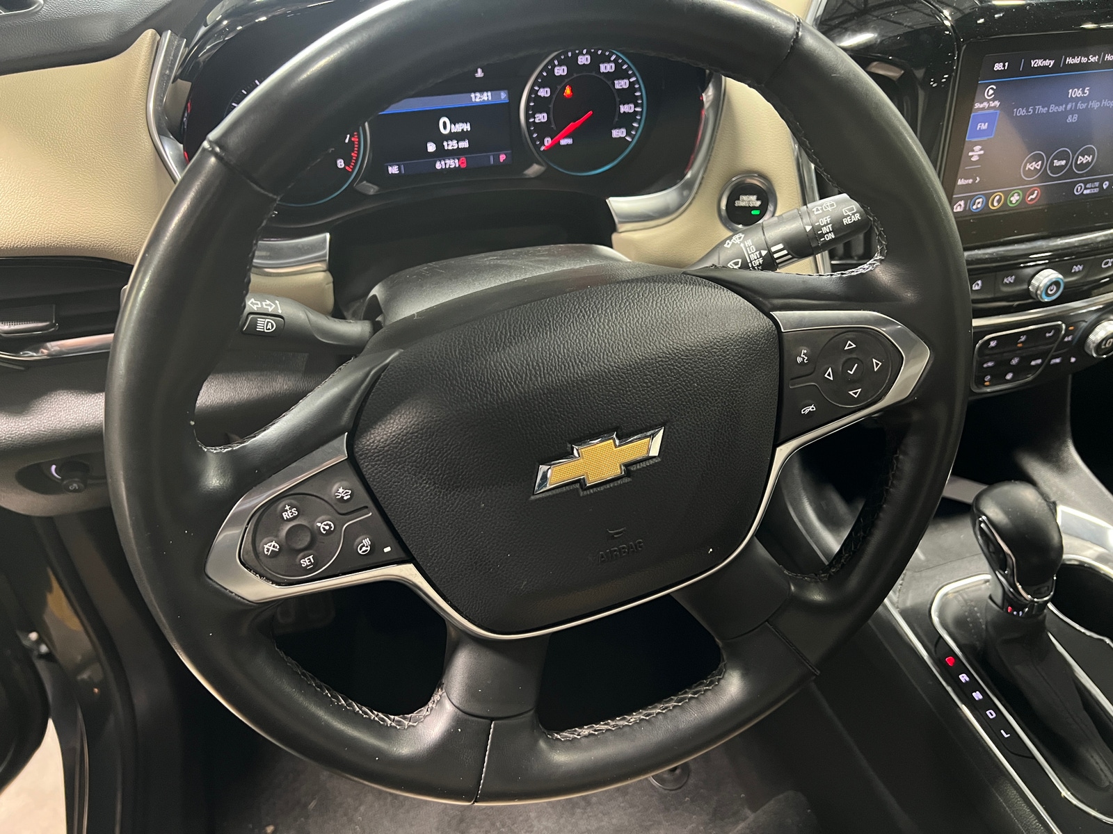 Thumbnail: 2023 Chevrolet Traverse - 4