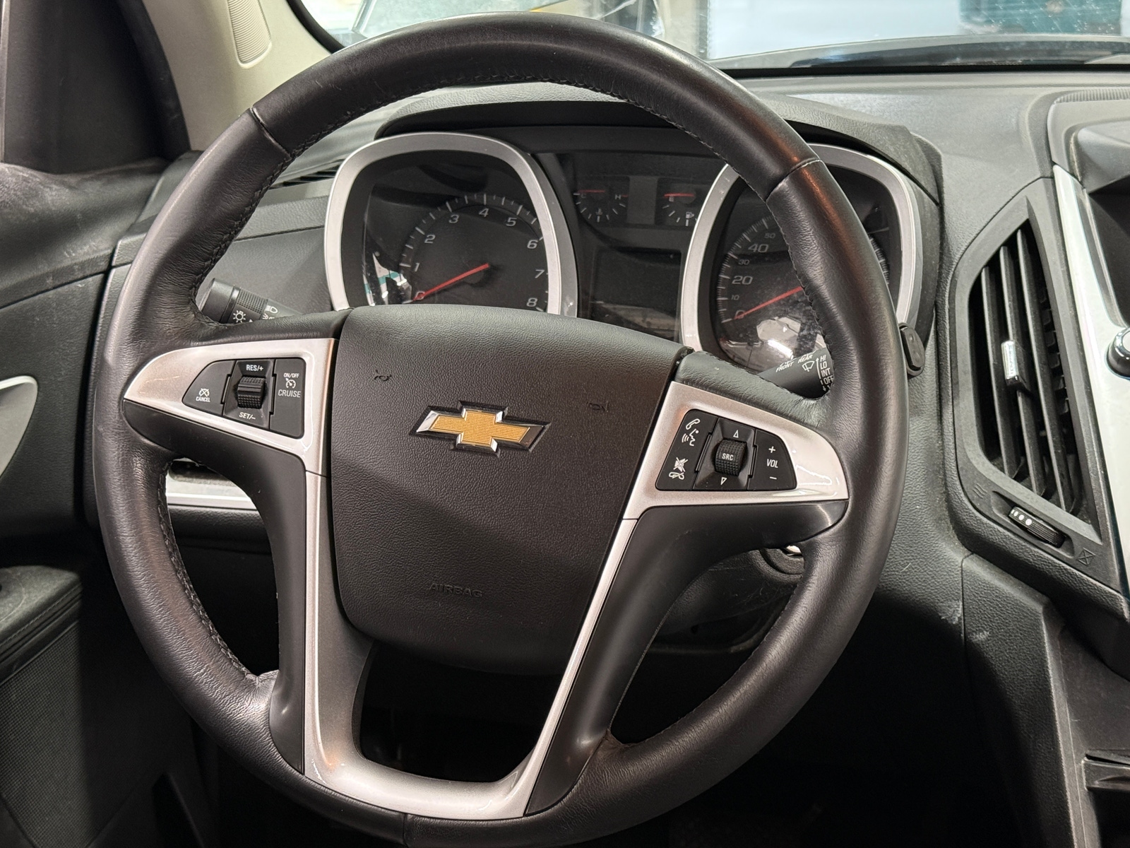 Thumbnail: 2017 Chevrolet Equinox - 5