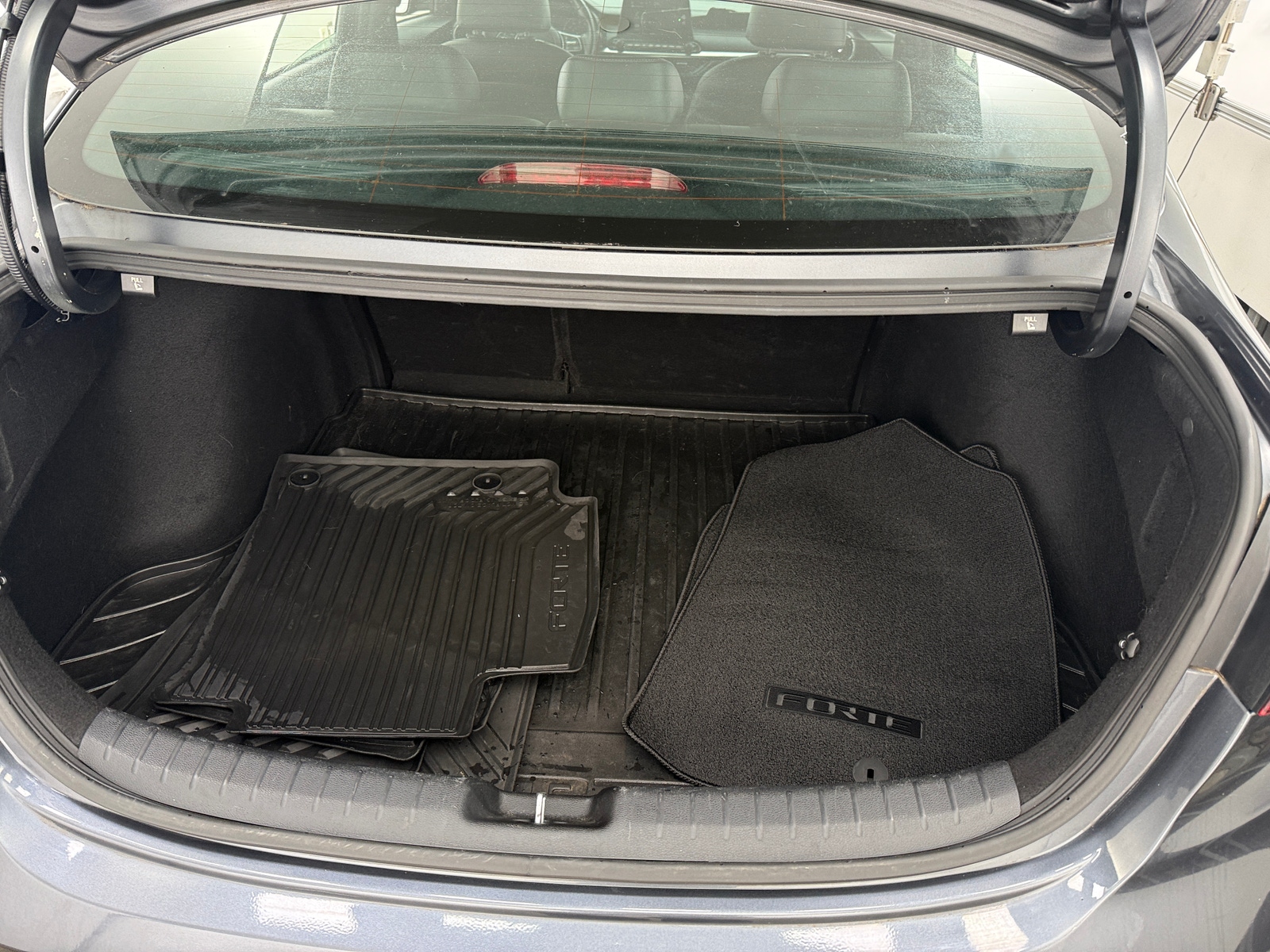 Thumbnail: 2021 Kia Forte - 7