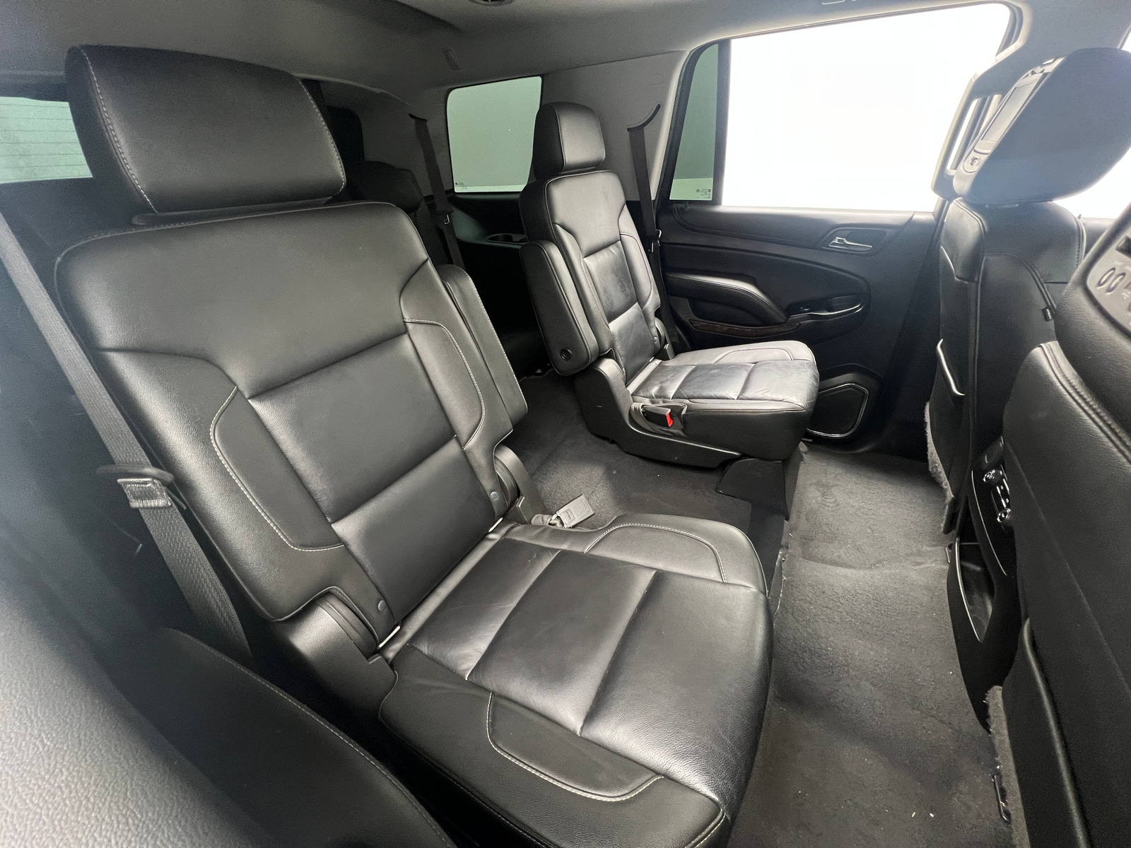 Thumbnail: 2019 Chevrolet Tahoe - 5