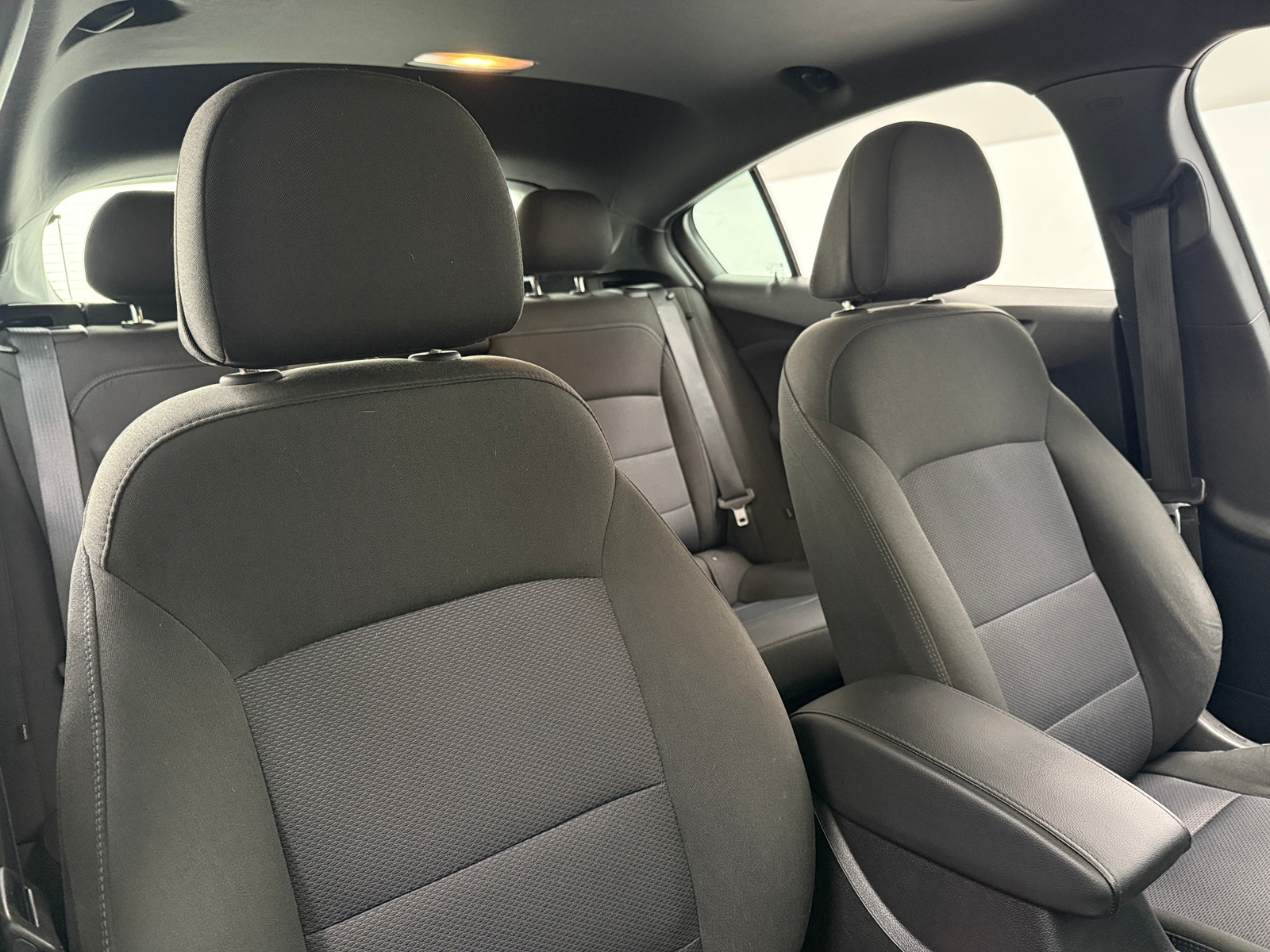 Thumbnail: 2018 Chevrolet Cruze - 2