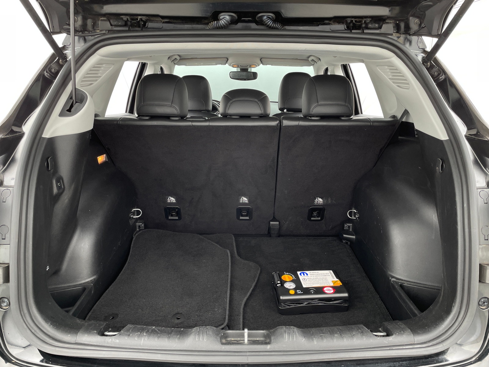 Thumbnail: 2018 Jeep Compass - 6