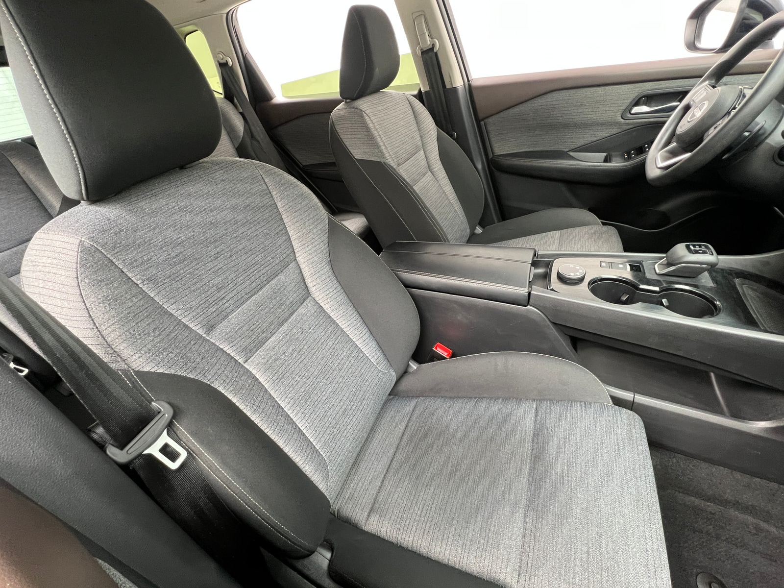 Thumbnail: 2023 Nissan Rogue - 2