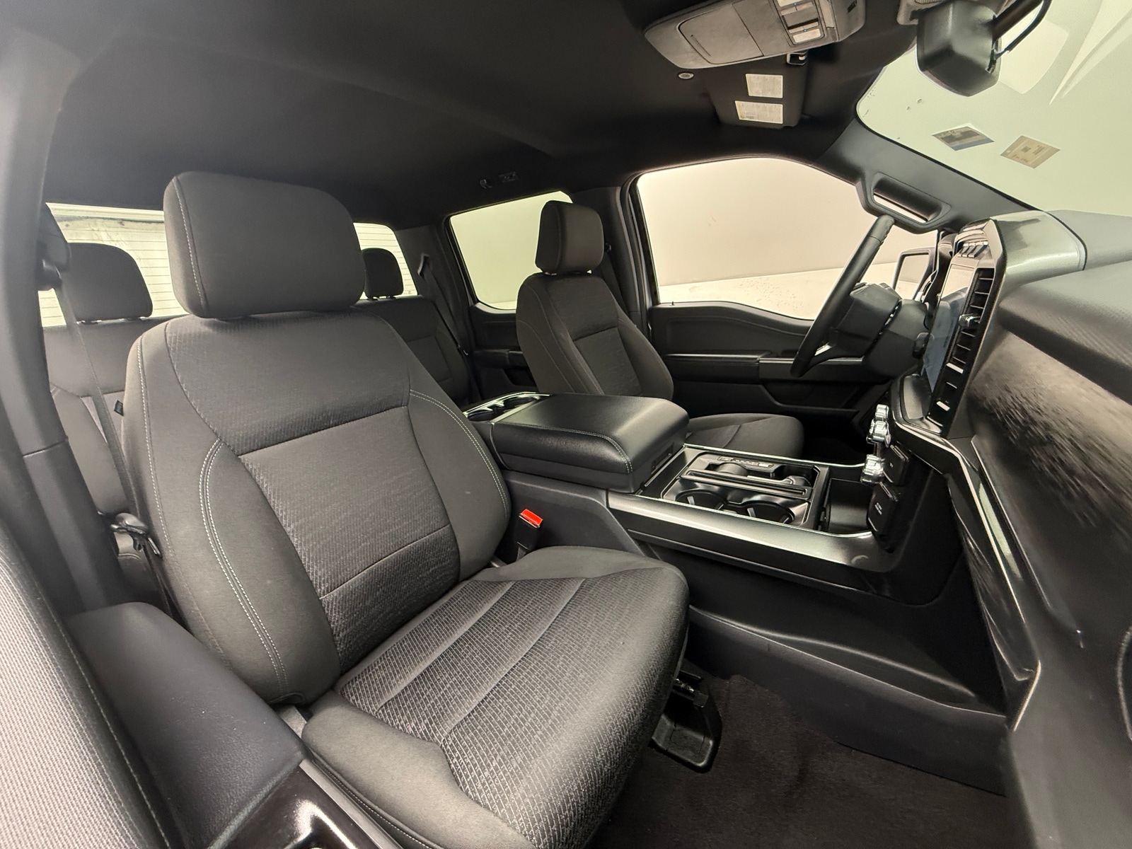 Thumbnail: 2023 Ford Econoline - 2