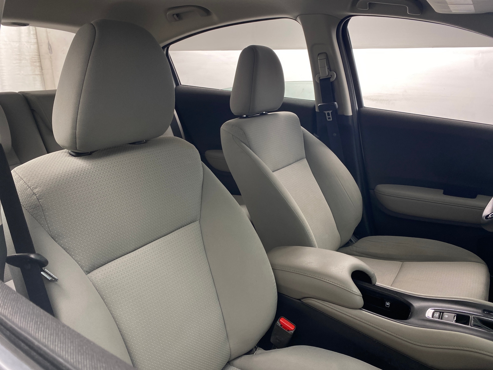 Thumbnail: 2020 Honda HR-V - 2