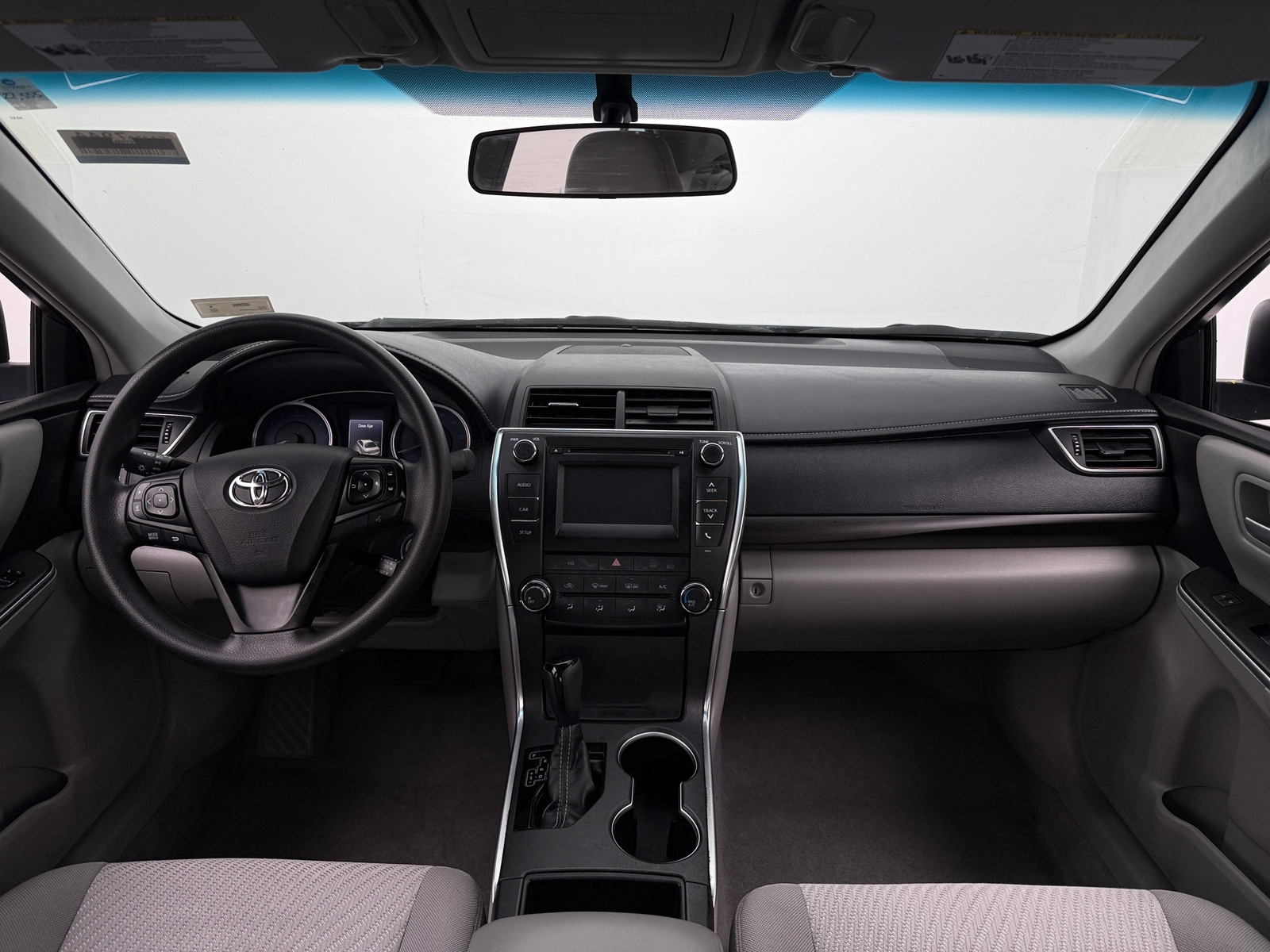 Thumbnail: 2017 Toyota Camry - 3