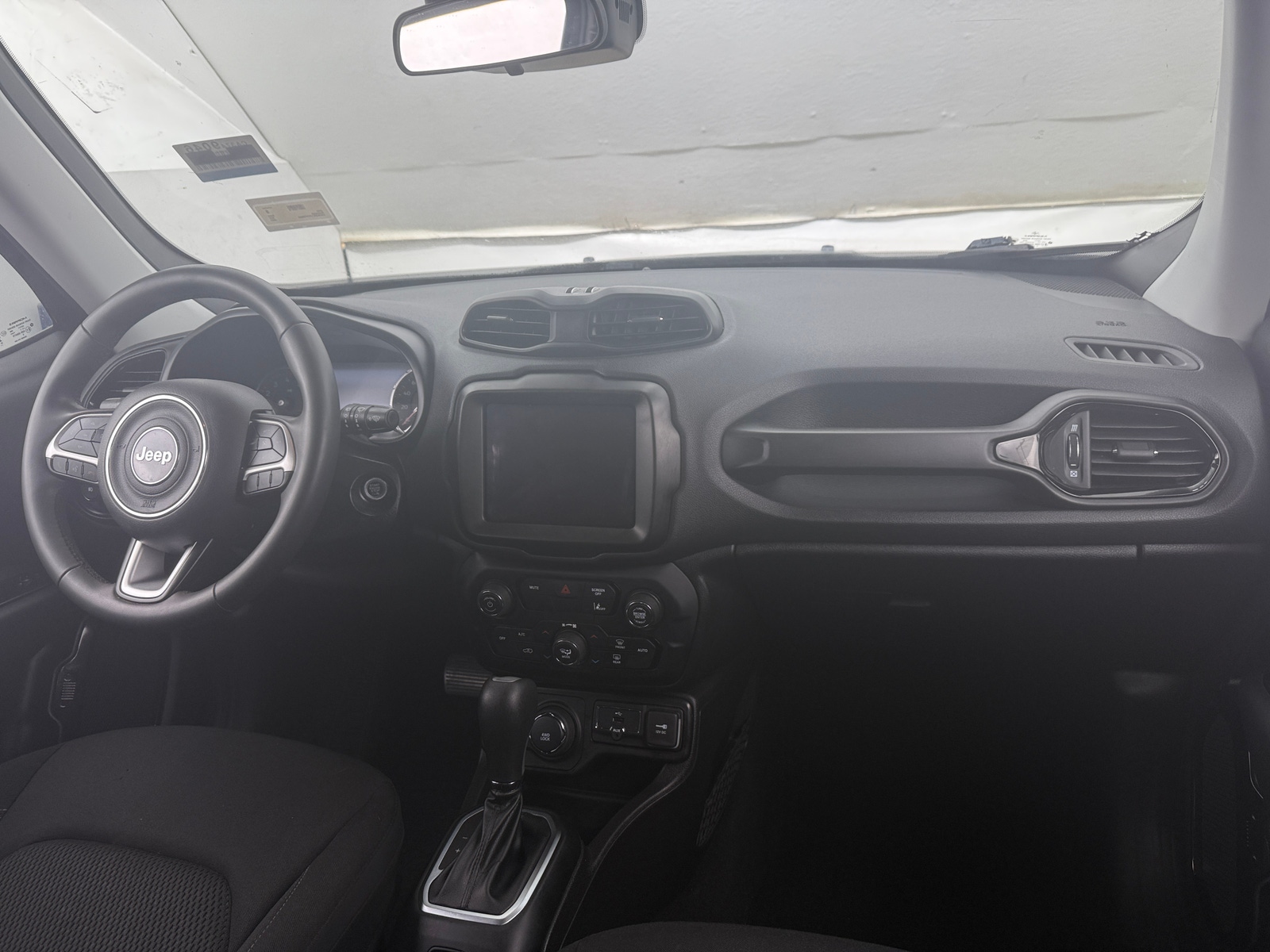 Thumbnail: 2023 Jeep Renegade - 3