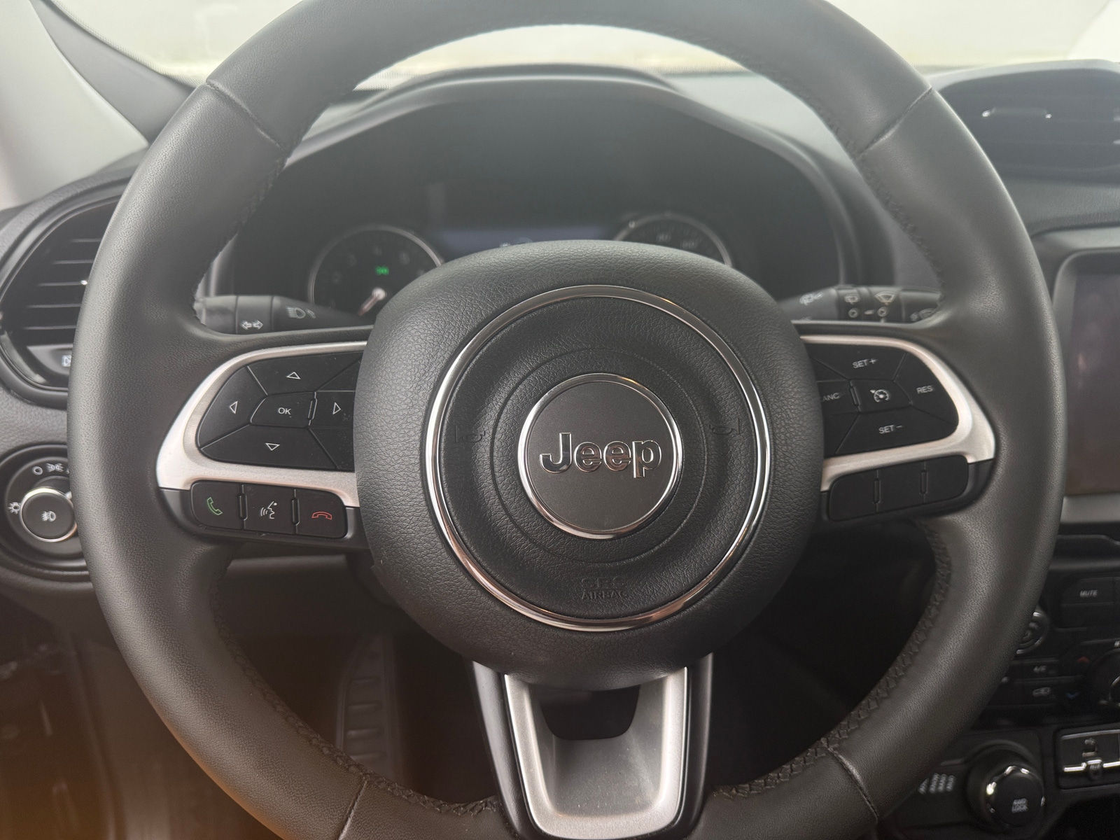 Thumbnail: 2023 Jeep Renegade - 5