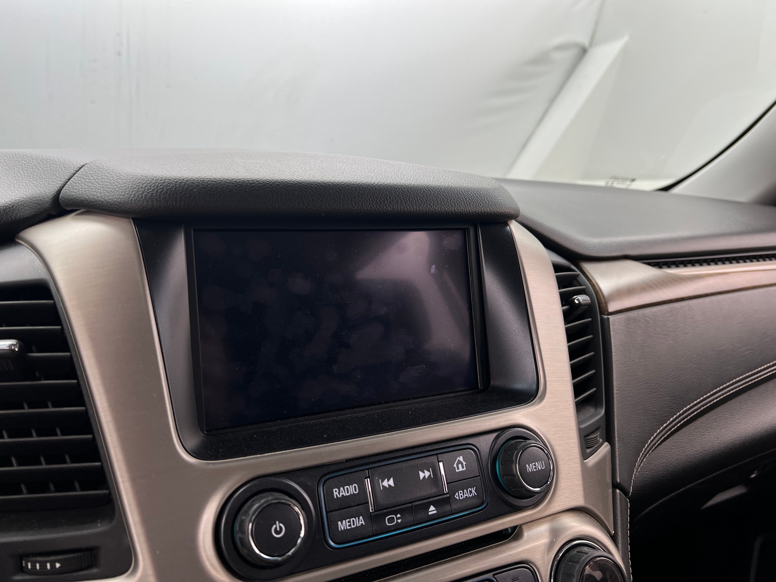 Thumbnail: 2019 GMC Yukon XL - 3