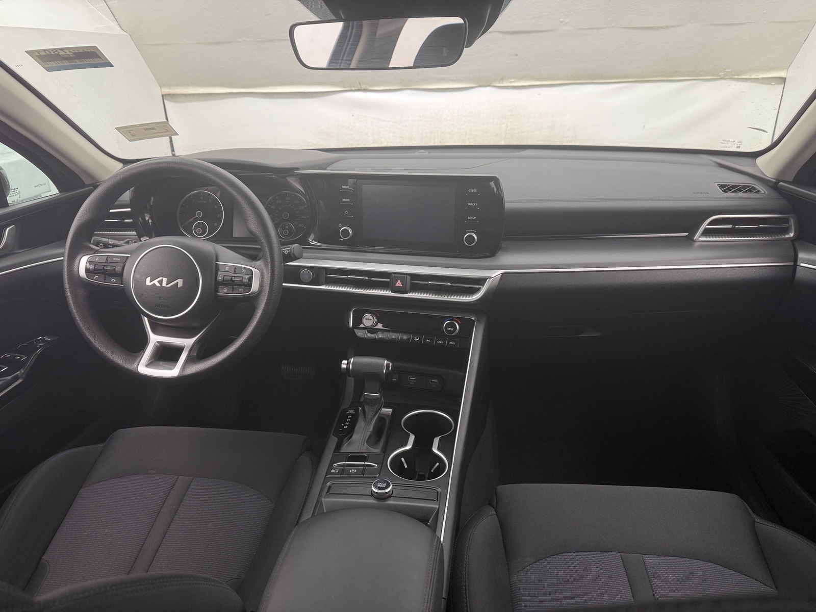 Thumbnail: 2023 Kia K5 - 3