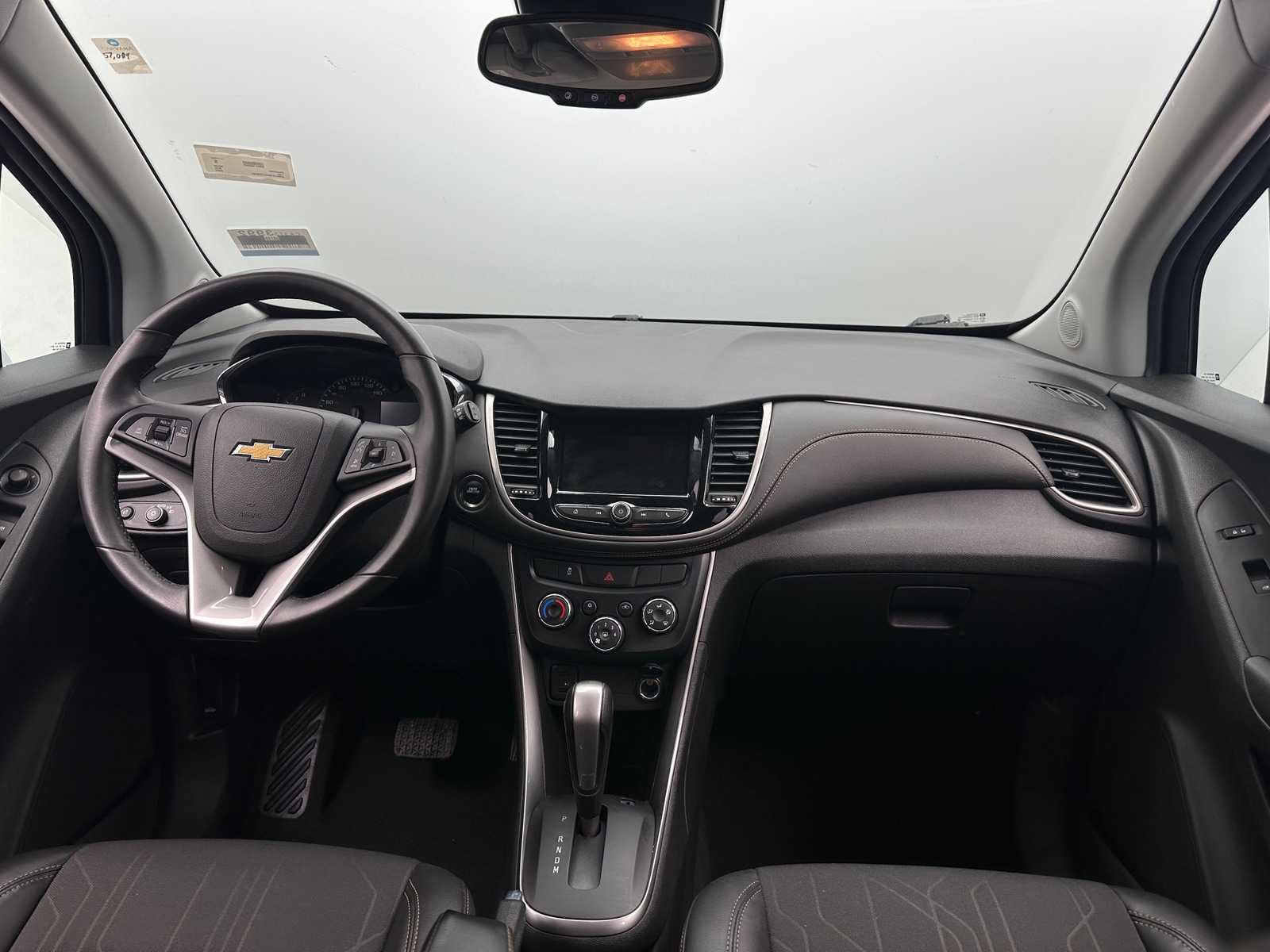Thumbnail: 2020 Chevrolet Trax - 3