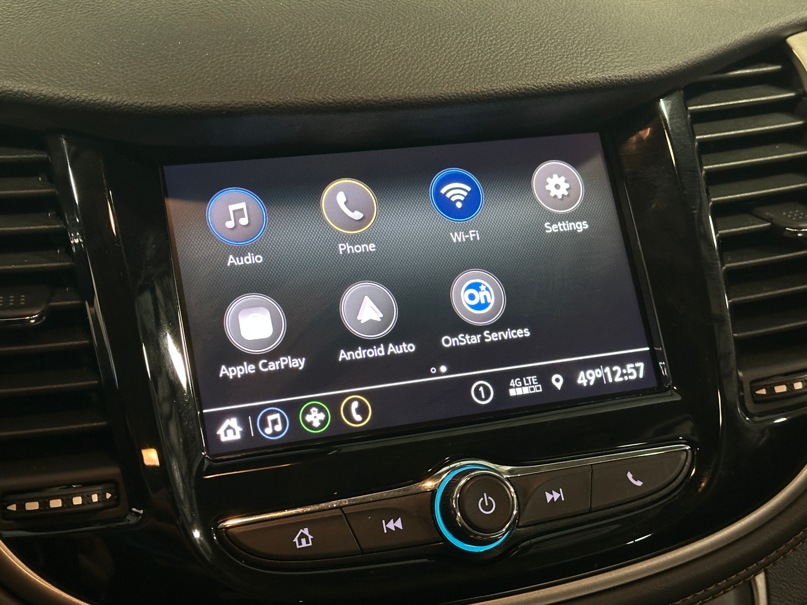 Thumbnail: 2020 Chevrolet Trax - 4