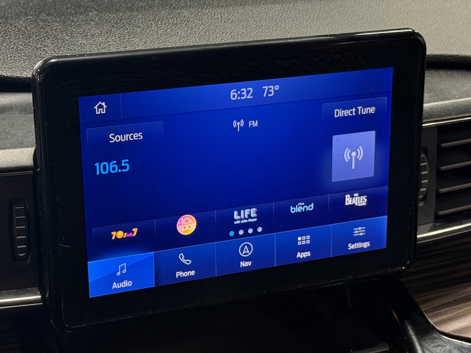 Thumbnail: 2024 Ford Explorer - 3