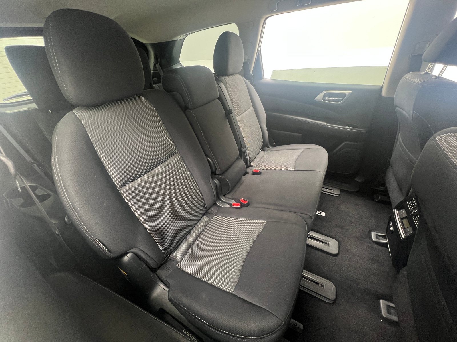 Thumbnail: 2020 Nissan Pathfinder - 6